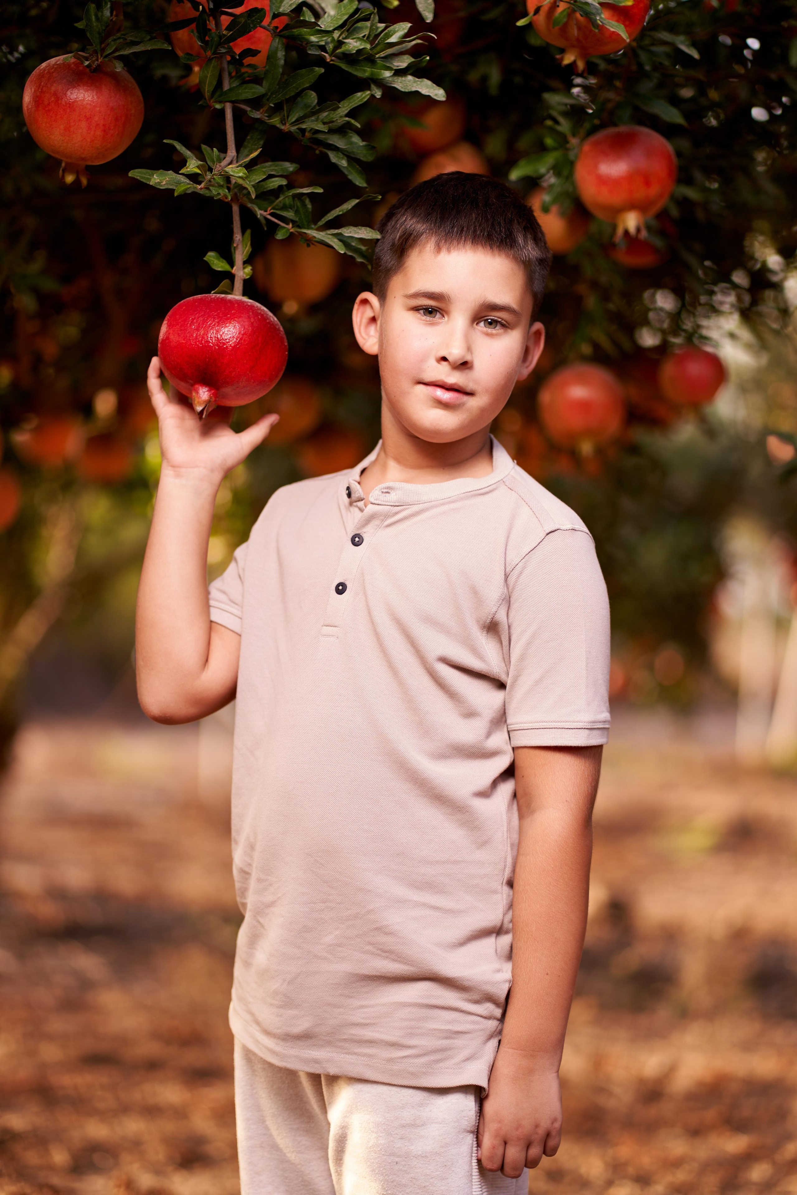 The Yanukovych family. צלם אלכס ברט בישראל