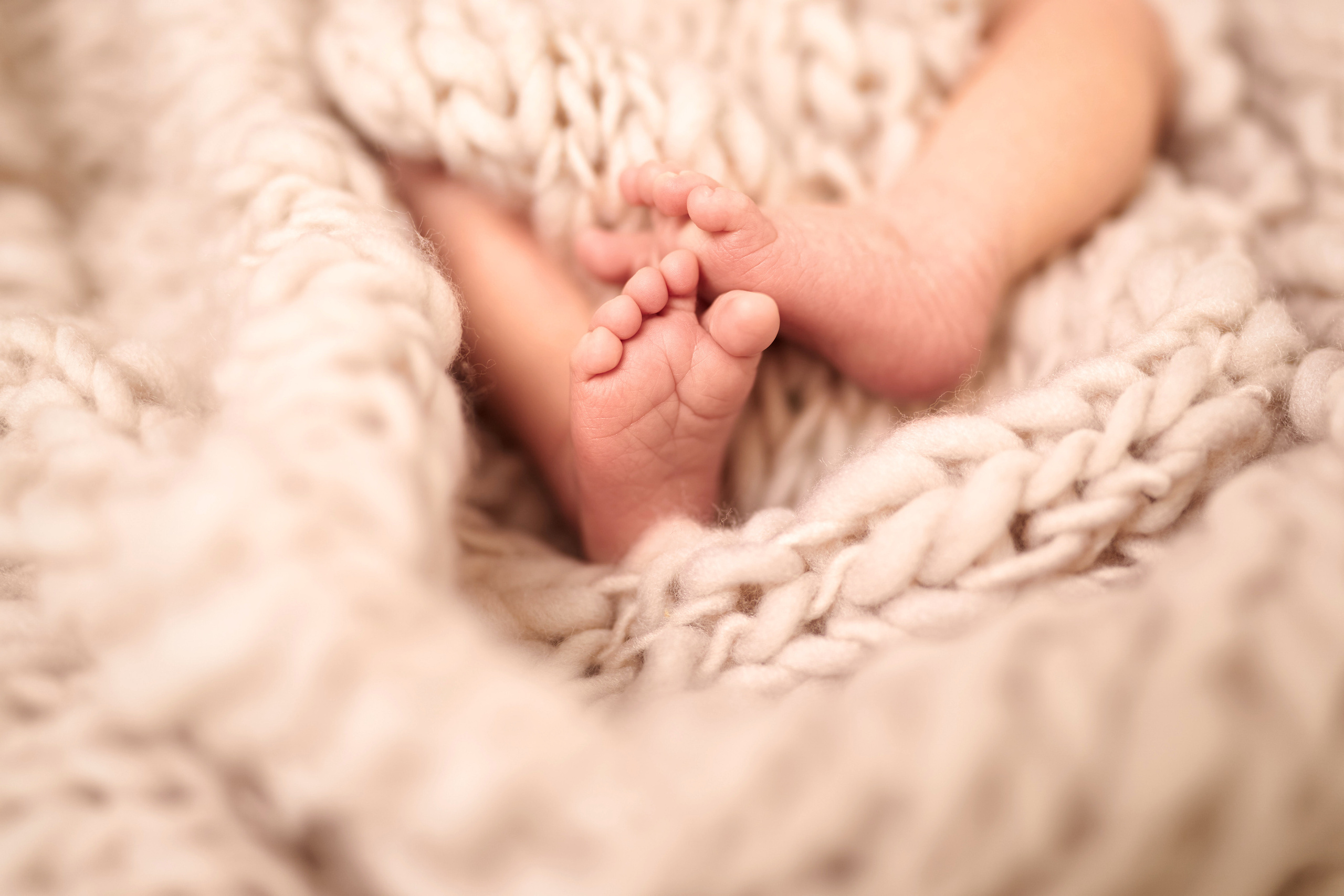 Alon — Newborn. צלם אלכס ברט בישראל