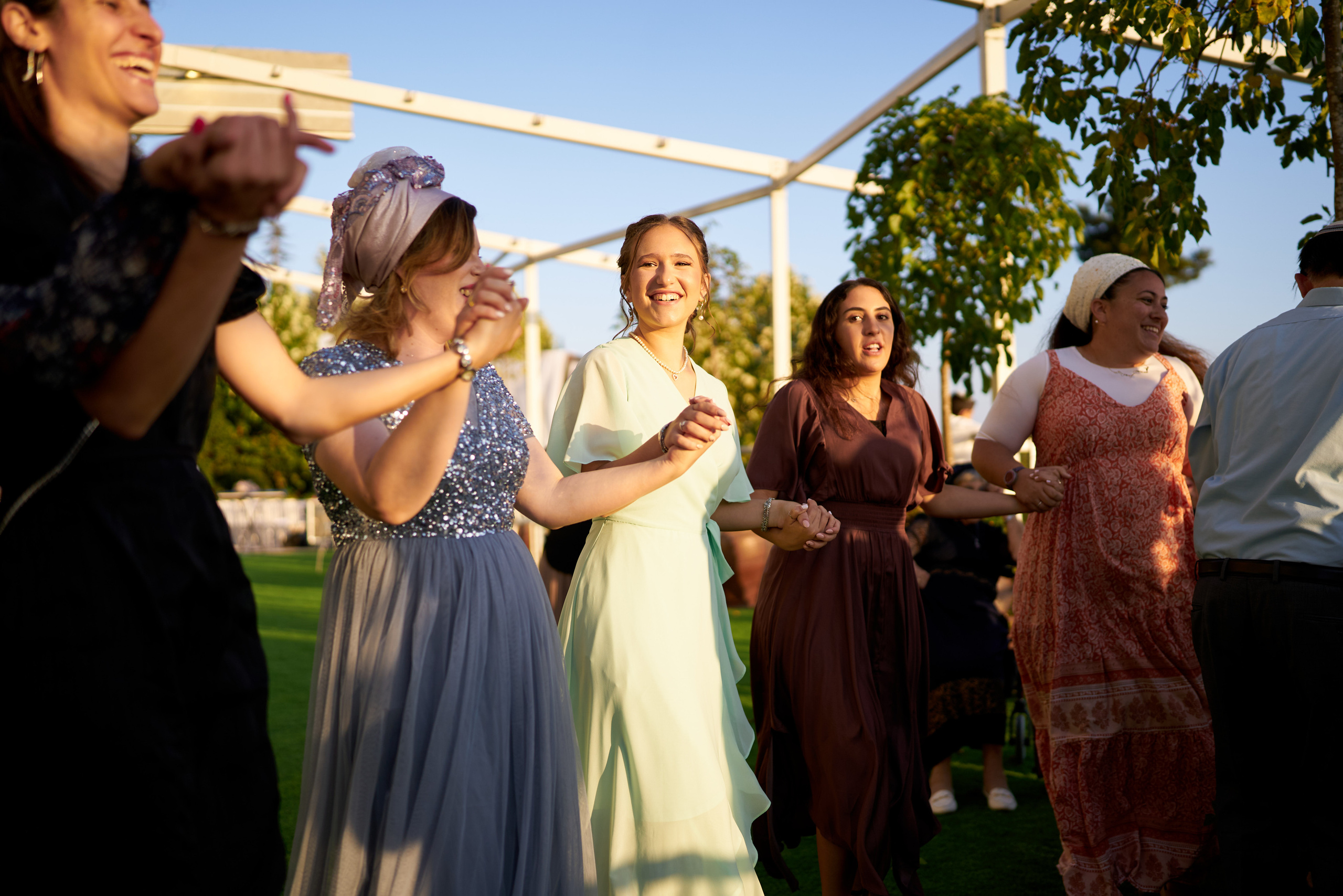 Nahamiya&Ariela. צלם אלכס ברט בישראל