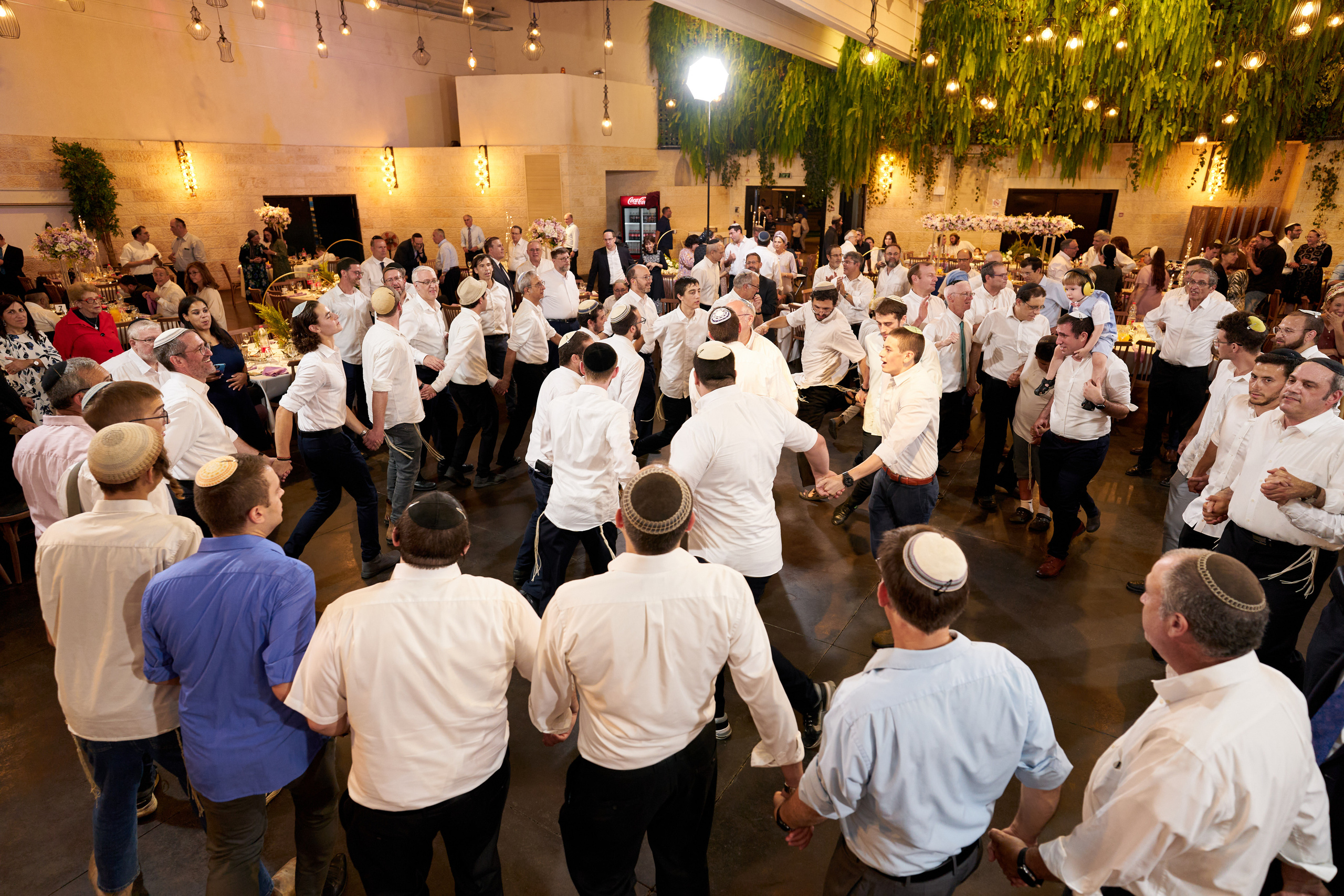 Nahamiya&Ariela. צלם אלכס ברט בישראל