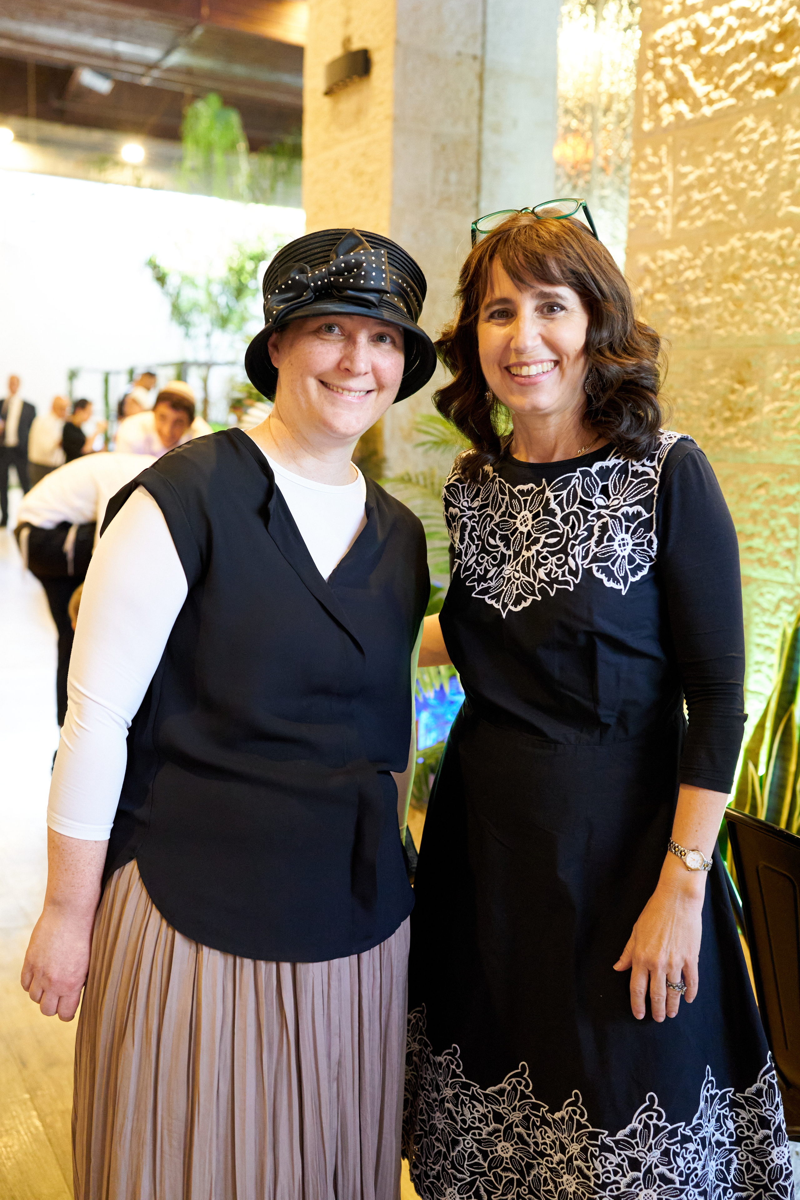 Nahamiya&Ariela. צלם אלכס ברט בישראל