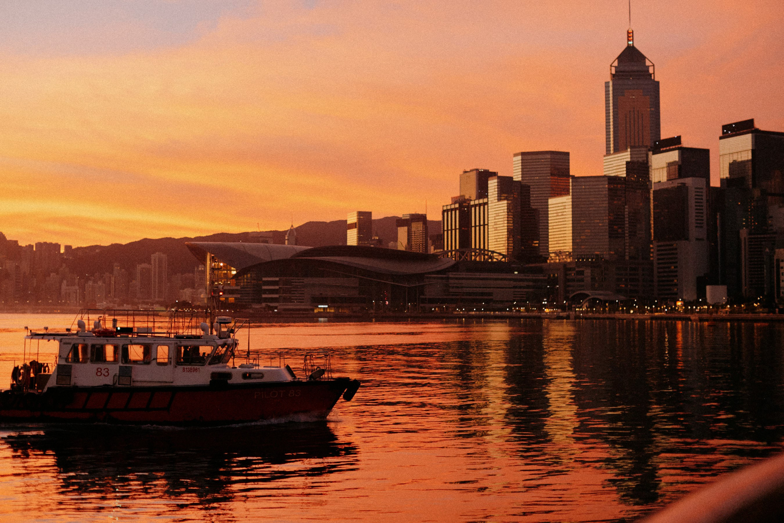 Urban city. Location131 | Vancouver Photographer for Fashion, Portraits, Events and More Across Canada| YVR — Vlad Li