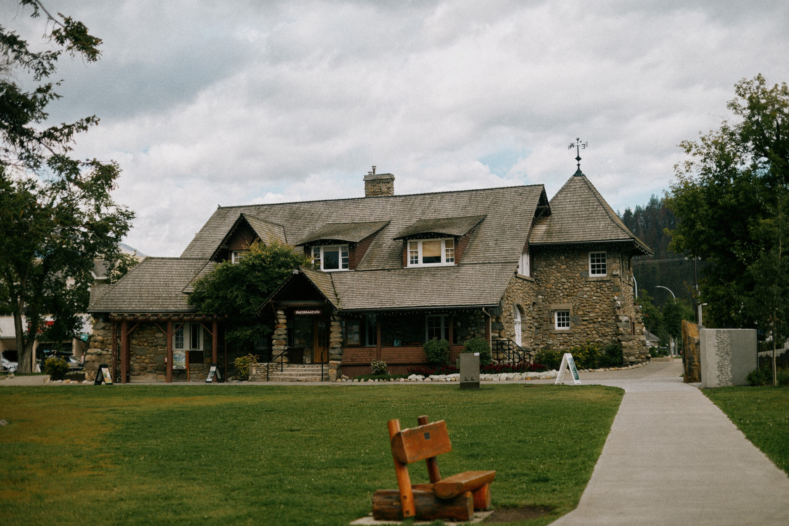 Urban city. Location131 | Vancouver Photographer for Fashion, Portraits, Events and More Across Canada| YVR — Vlad Li