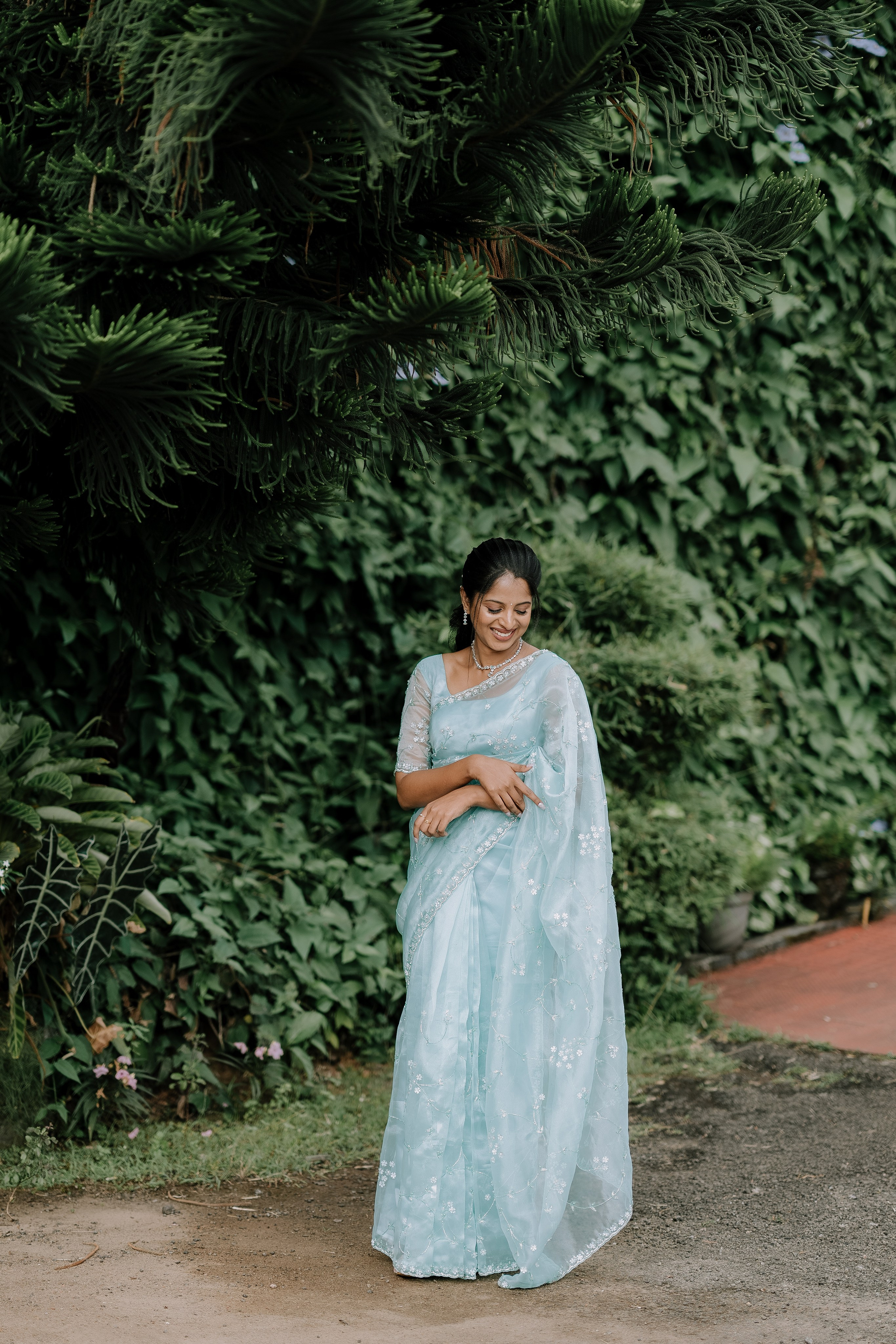 Engagement Ft. Aneesha & Mathew. Fine art Wedding Photographers in India & Canada