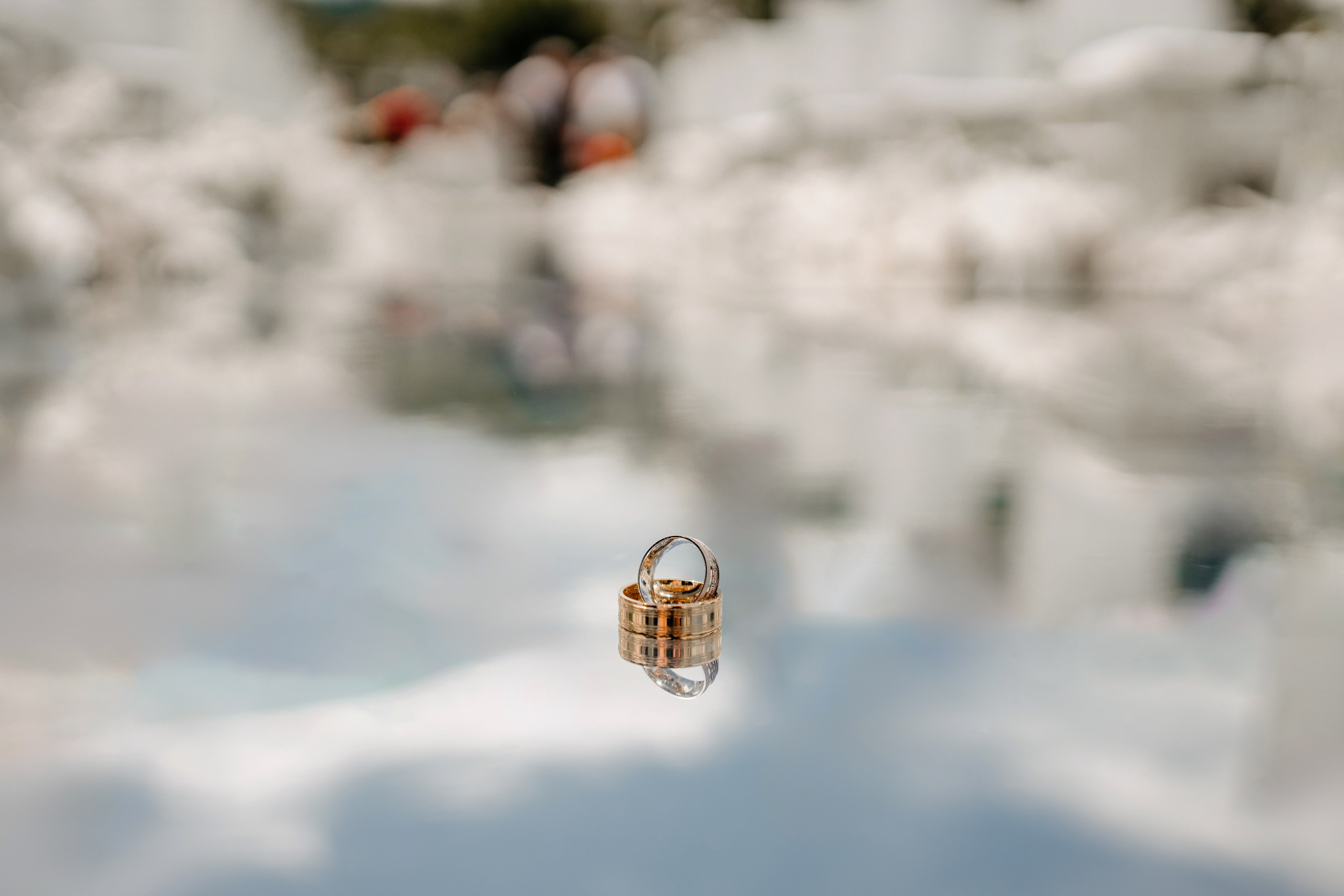 Ramona & Alin. Raw Studio. Fotograful tau de nunta!