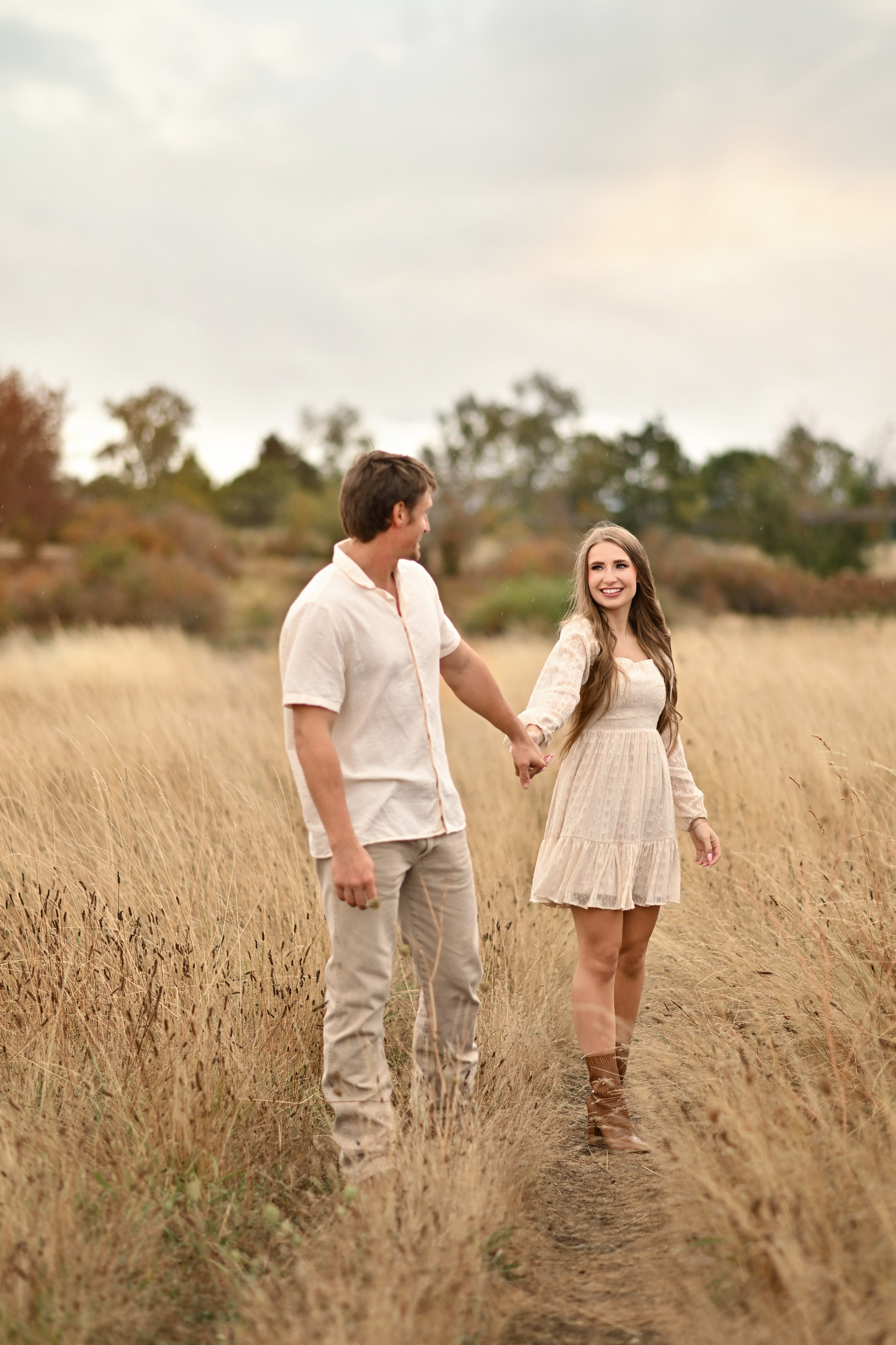 Romantic Couple Session Portland OR | Love Story. Alena Tau | Wedding & Family Photographer Vancouver WA and Portland OR