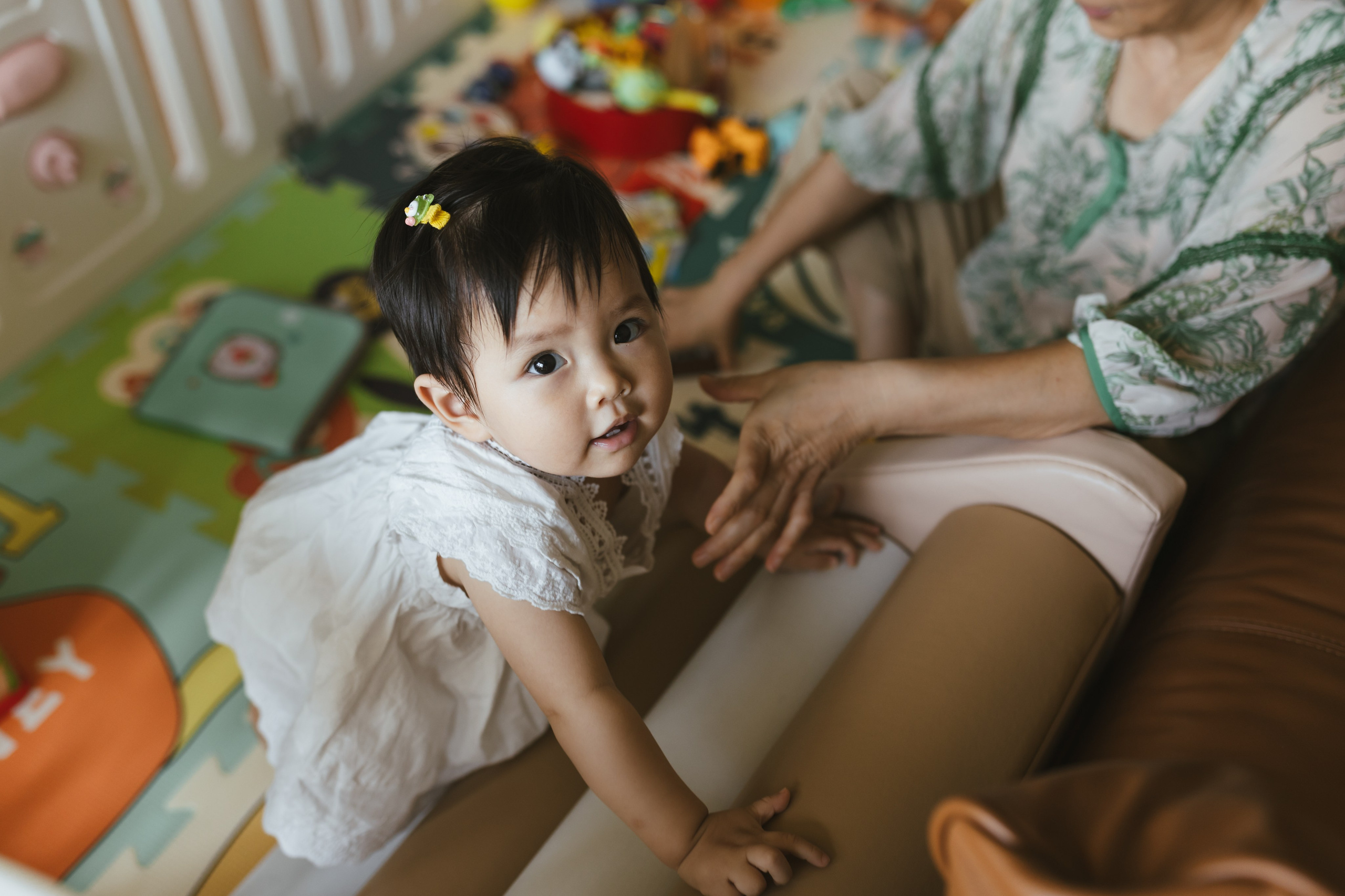 Family photograph in Shanghai. Shanghai Family Photographer Dora