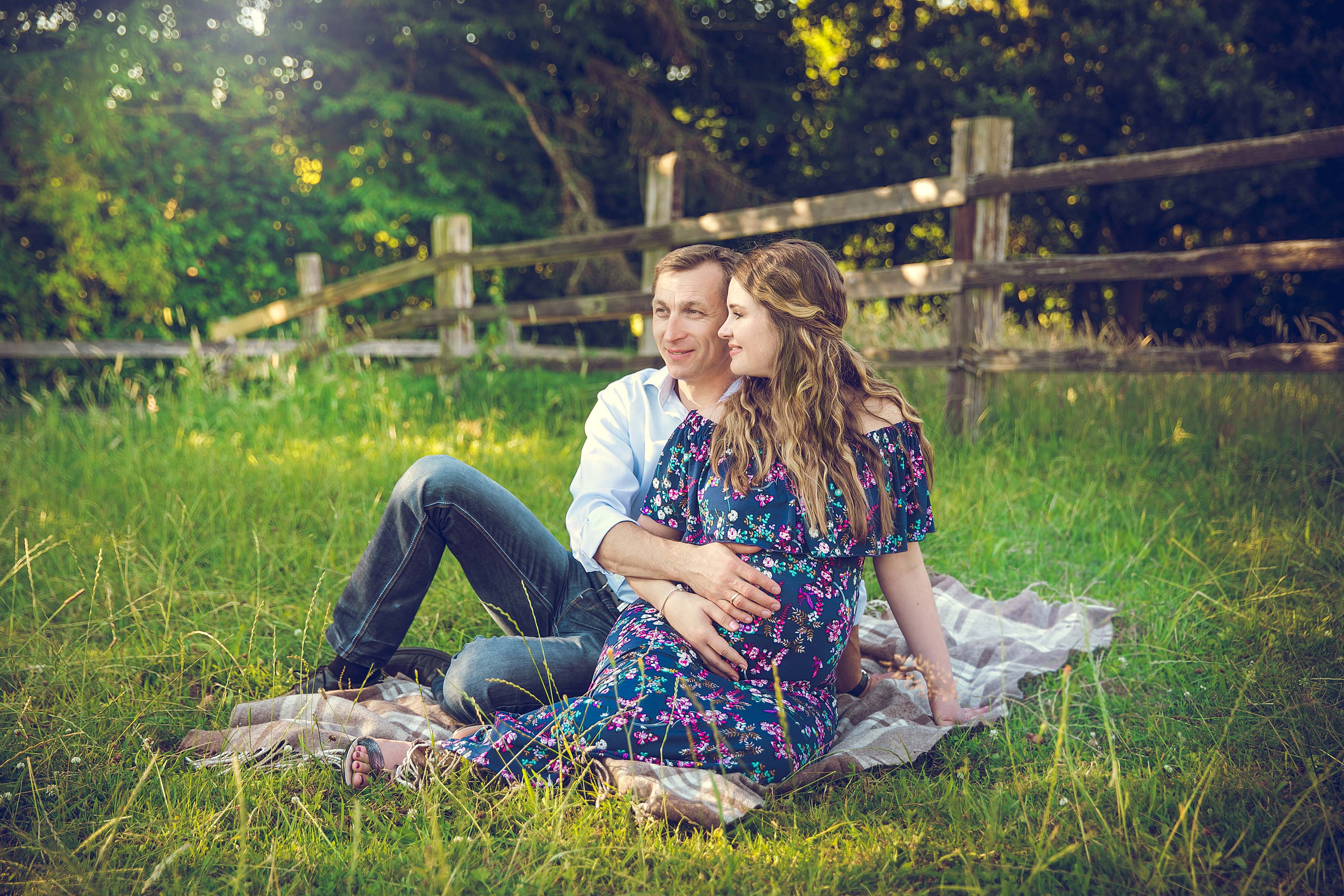 Babybauch Bielefeld. Hochzeitsfotografin in Gütersloh | Authentische Hochzeitsreportagen | TK Photographie