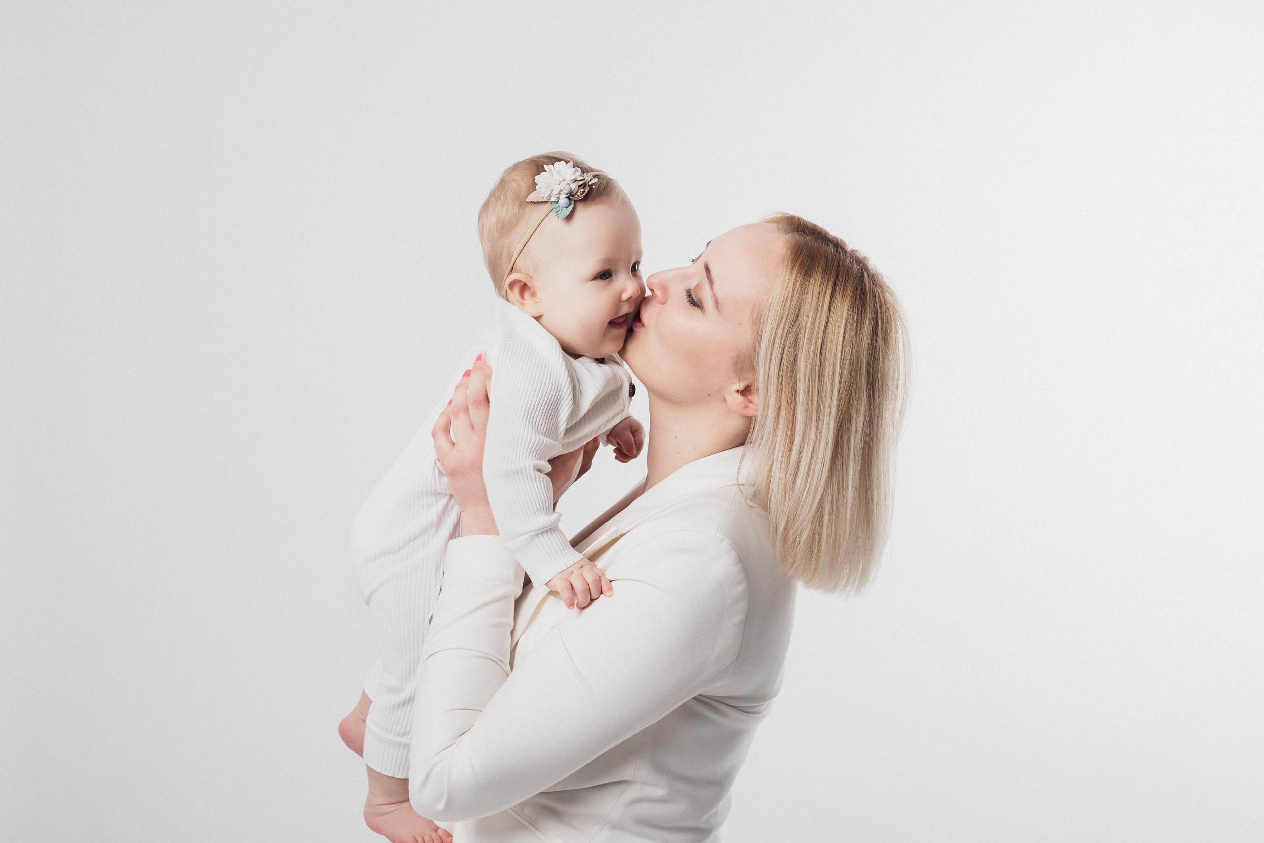 Mama & Tochter. Hochzeitsfotografin in Gütersloh | Authentische Hochzeitsreportagen | TK Photographie