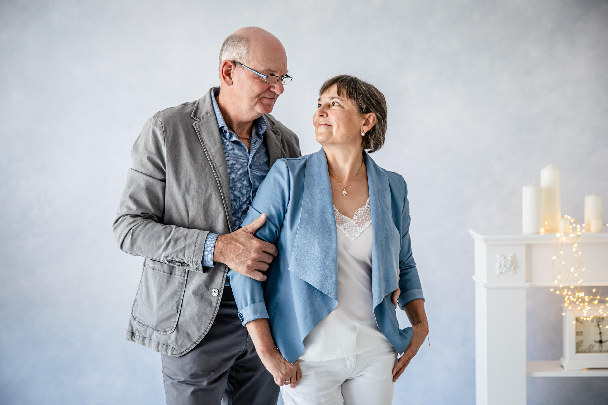Familien Fotoshooting im Studio | Natürliche Familienfotografie Bielefeld. Hochzeitsfotografin in Gütersloh | Authentische Hochzeitsreportagen | TK Photographie