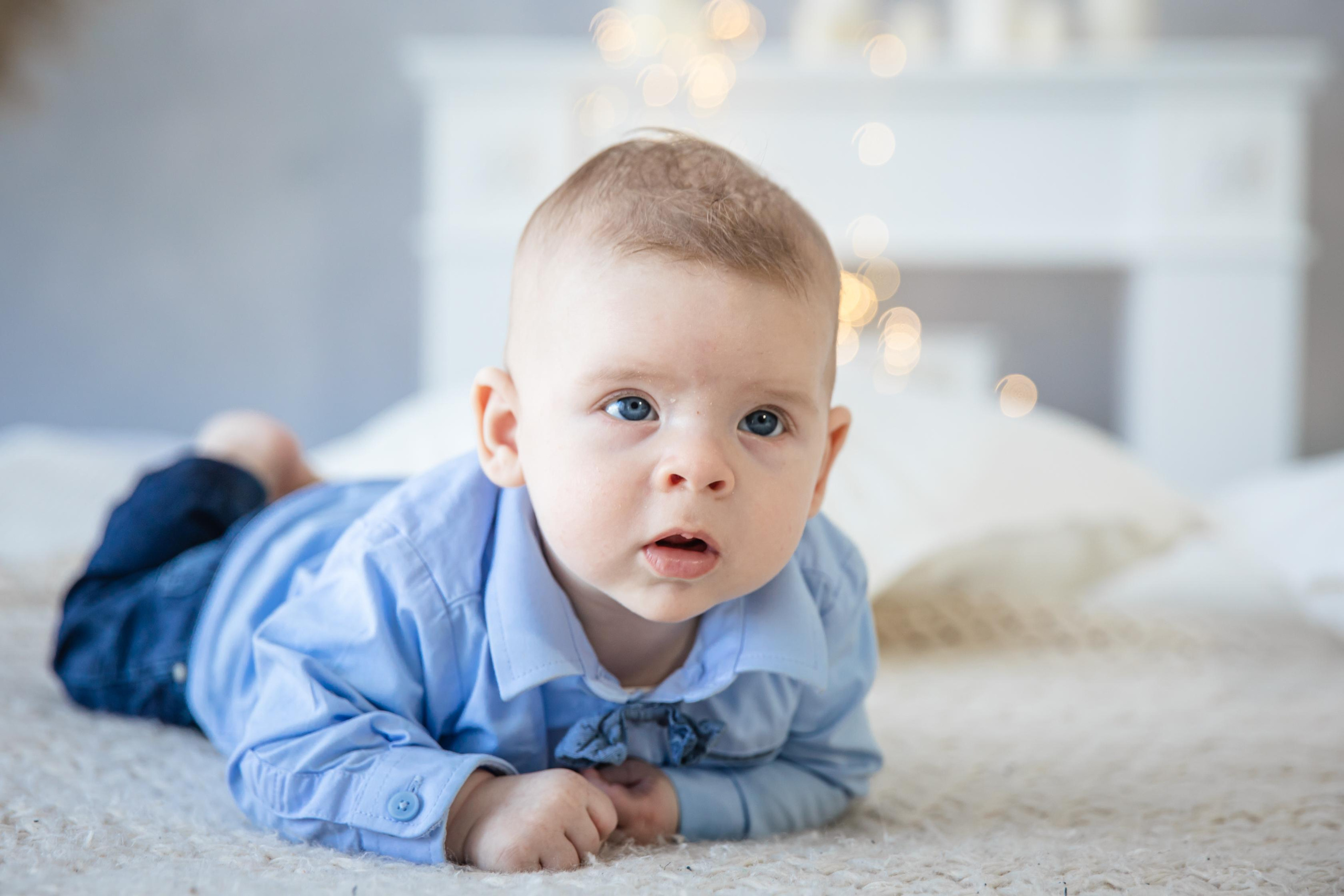 Familien Fotoshooting im Studio | Natürliche Familienfotografie Bielefeld. Hochzeitsfotografin in Gütersloh | Authentische Hochzeitsreportagen | TK Photographie
