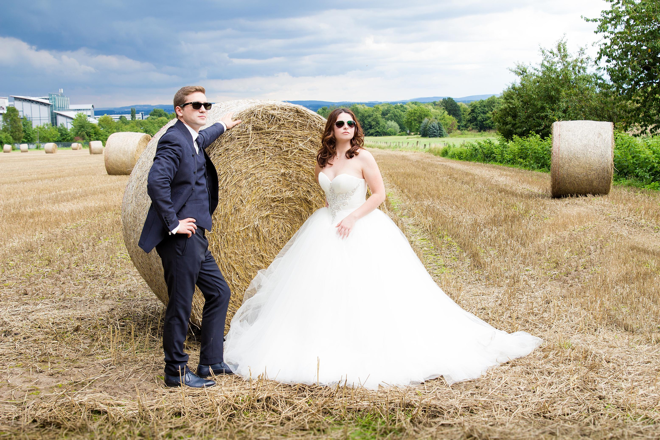 Hochzeit auf dem Bauernhof Bielefeld – Natürliche Hochzeitsfotos & Emotionale Reportagen. Hochzeitsfotografin in Gütersloh | Authentische Hochzeitsreportagen | TK Photographie
