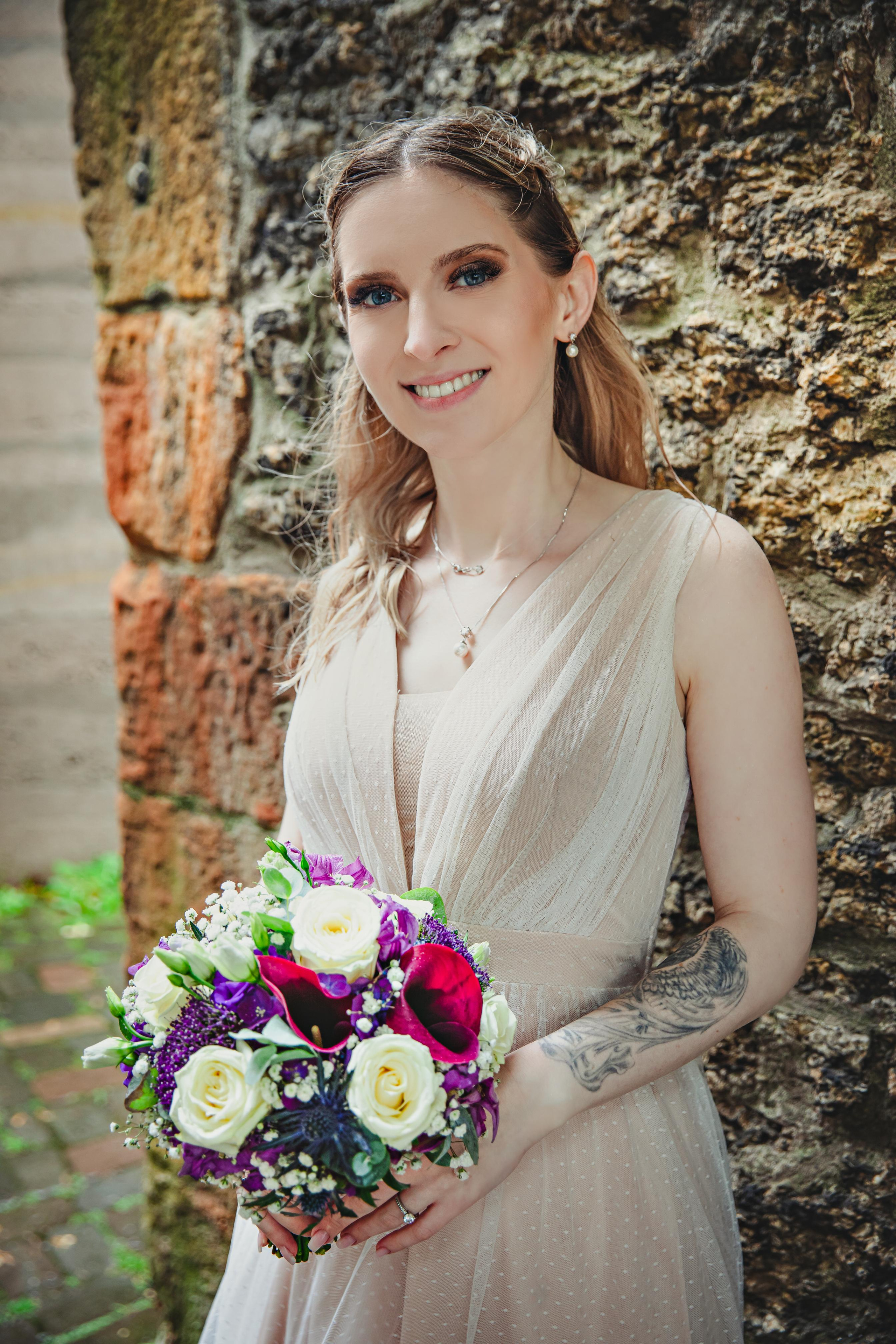 Standesamt Bielefeld Altes Rathaus – Natürliche Hochzeitsfotos & Emotionale Reportagen. Hochzeitsfotografin in Gütersloh | Authentische Hochzeitsreportagen | TK Photographie