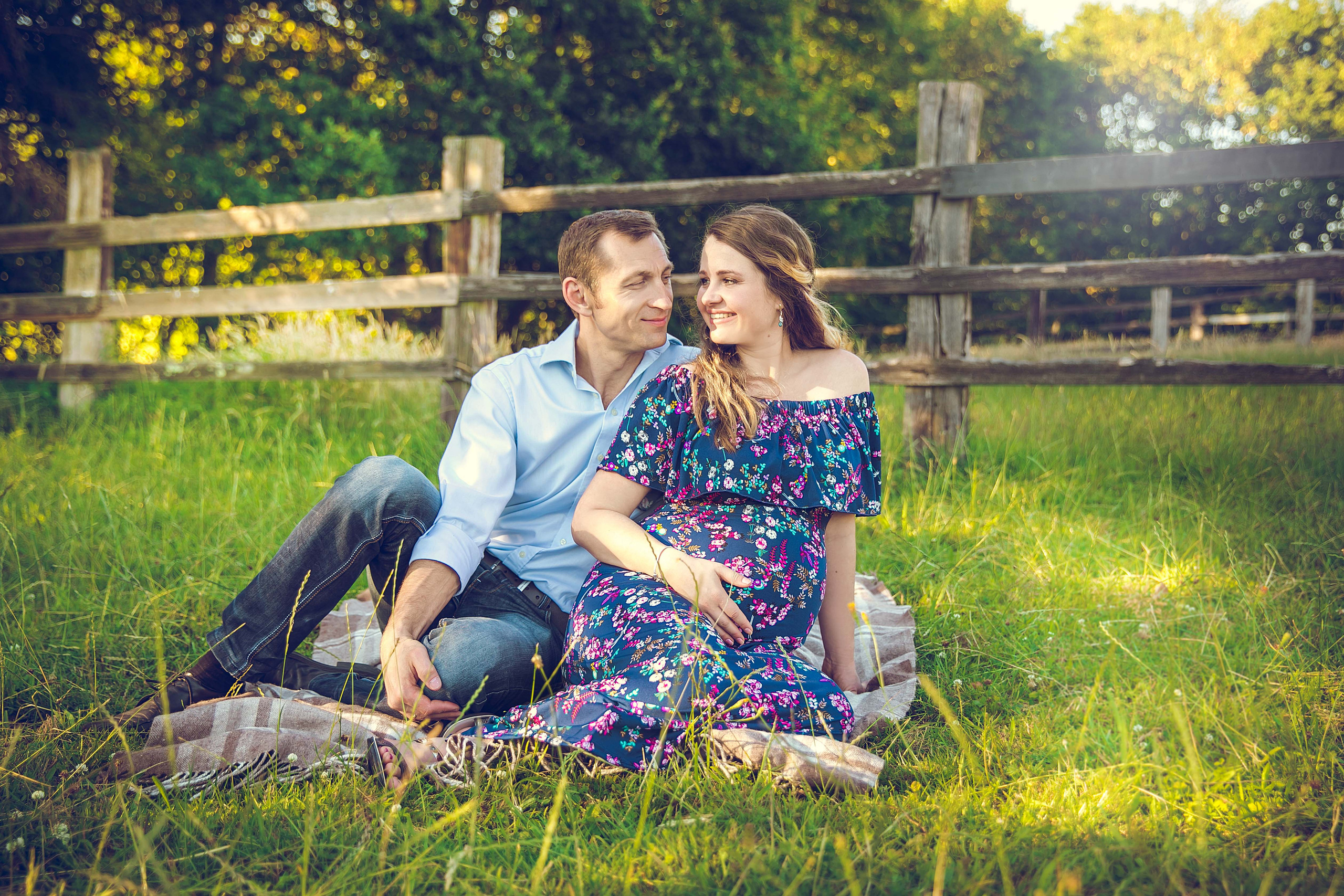 Babybauch Bielefeld. Hochzeitsfotografin in Gütersloh | Authentische Hochzeitsreportagen | TK Photographie