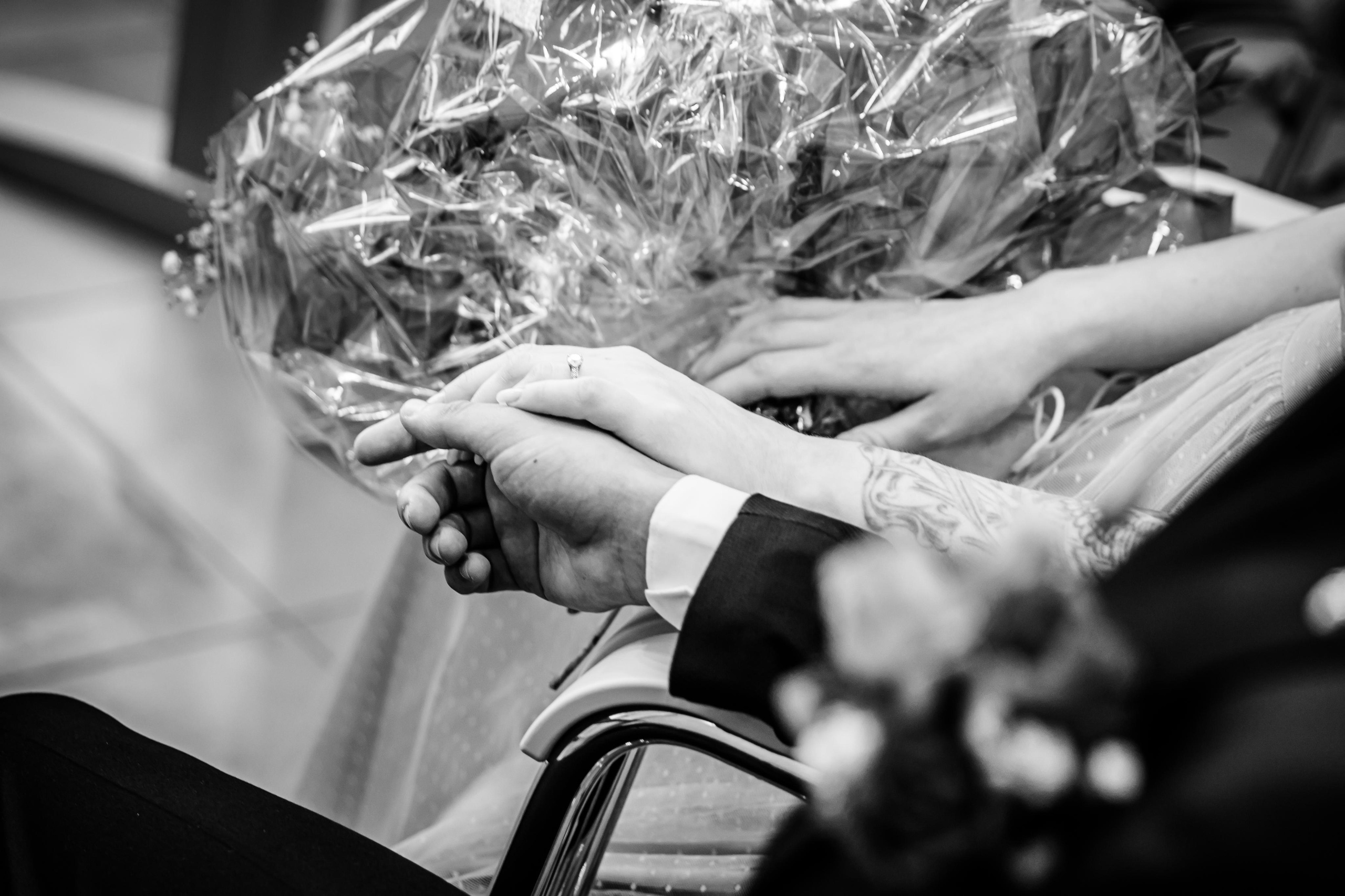 Standesamt Bielefeld Altes Rathaus – Natürliche Hochzeitsfotos & Emotionale Reportagen. Hochzeitsfotografin in Gütersloh | Authentische Hochzeitsreportagen | TK Photographie