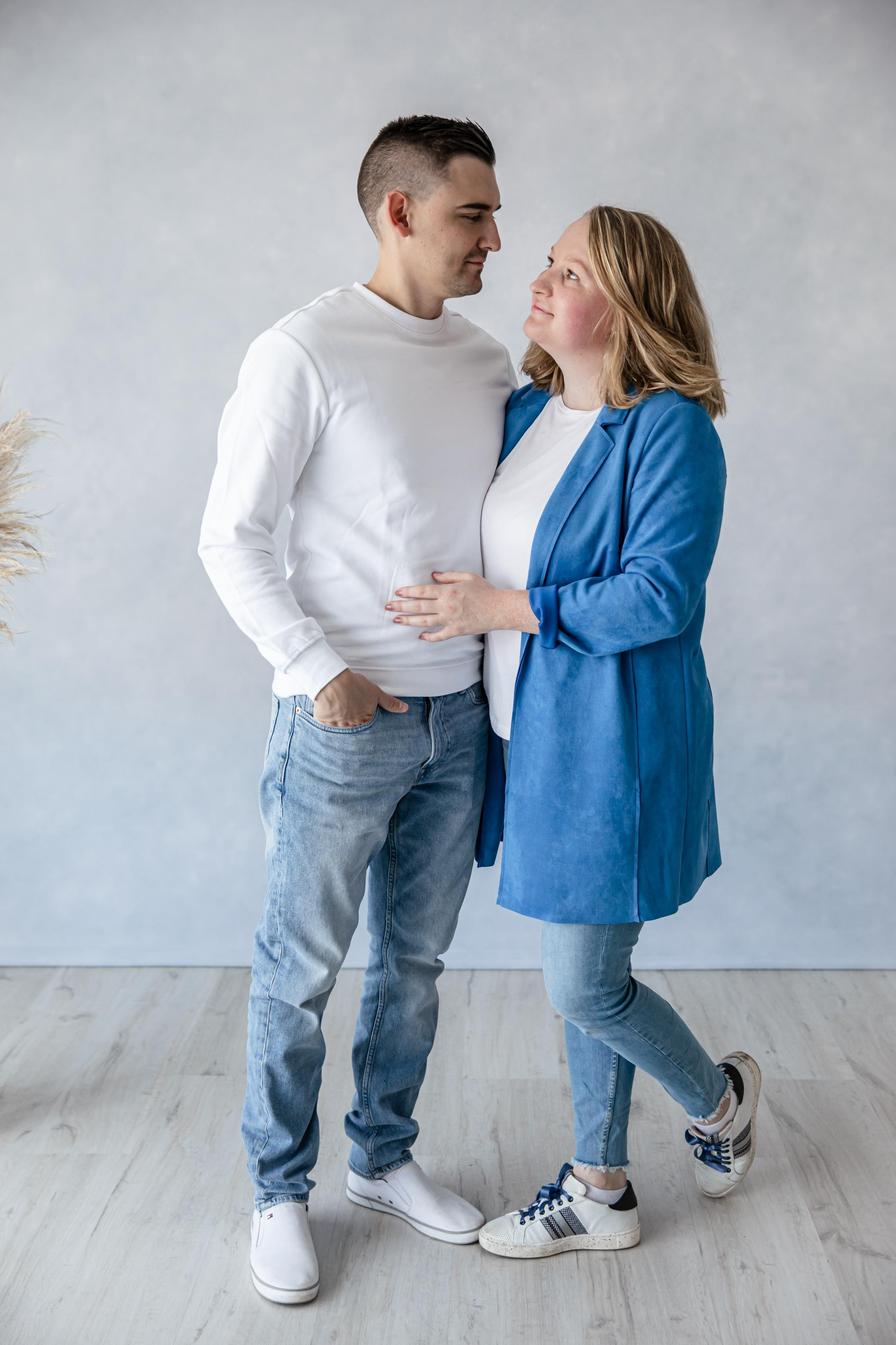 Familien Fotoshooting im Studio | Natürliche Familienfotografie Bielefeld. Hochzeitsfotografin in Gütersloh | Authentische Hochzeitsreportagen | TK Photographie