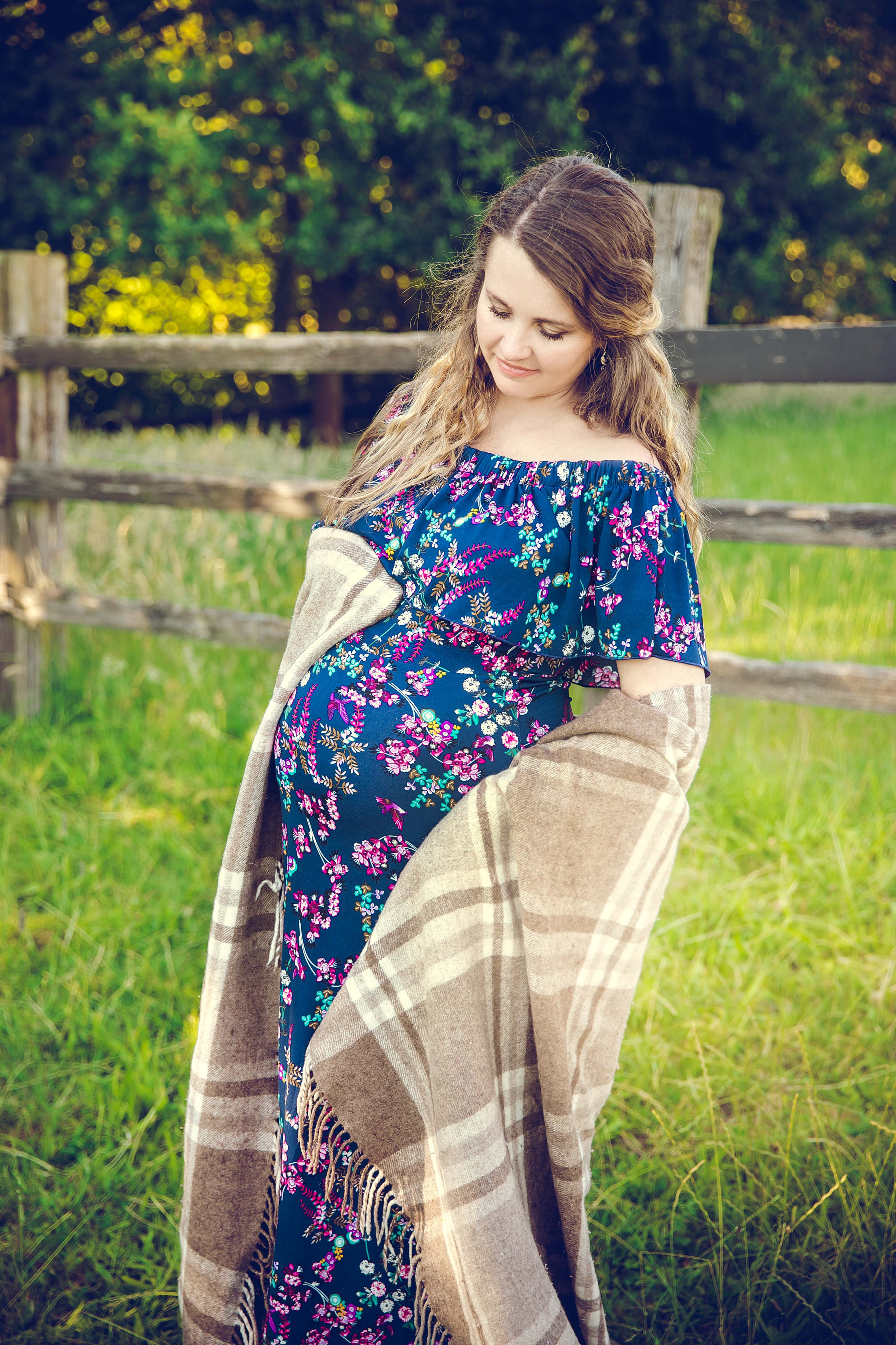 Babybauch Bielefeld. Hochzeitsfotografin in Gütersloh | Authentische Hochzeitsreportagen | TK Photographie