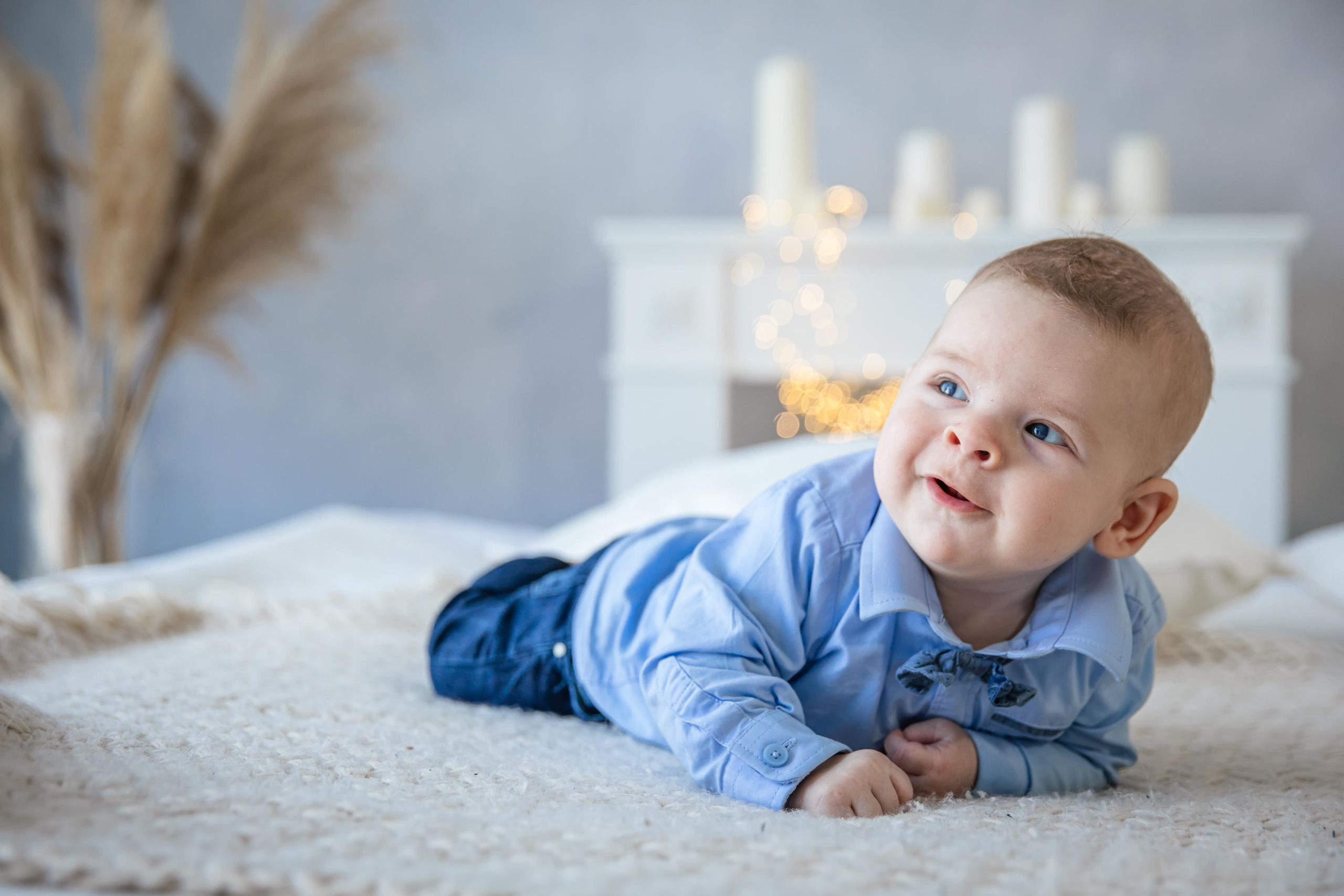 Familien Fotoshooting im Studio | Natürliche Familienfotografie Bielefeld. Hochzeitsfotografin in Gütersloh | Authentische Hochzeitsreportagen | TK Photographie