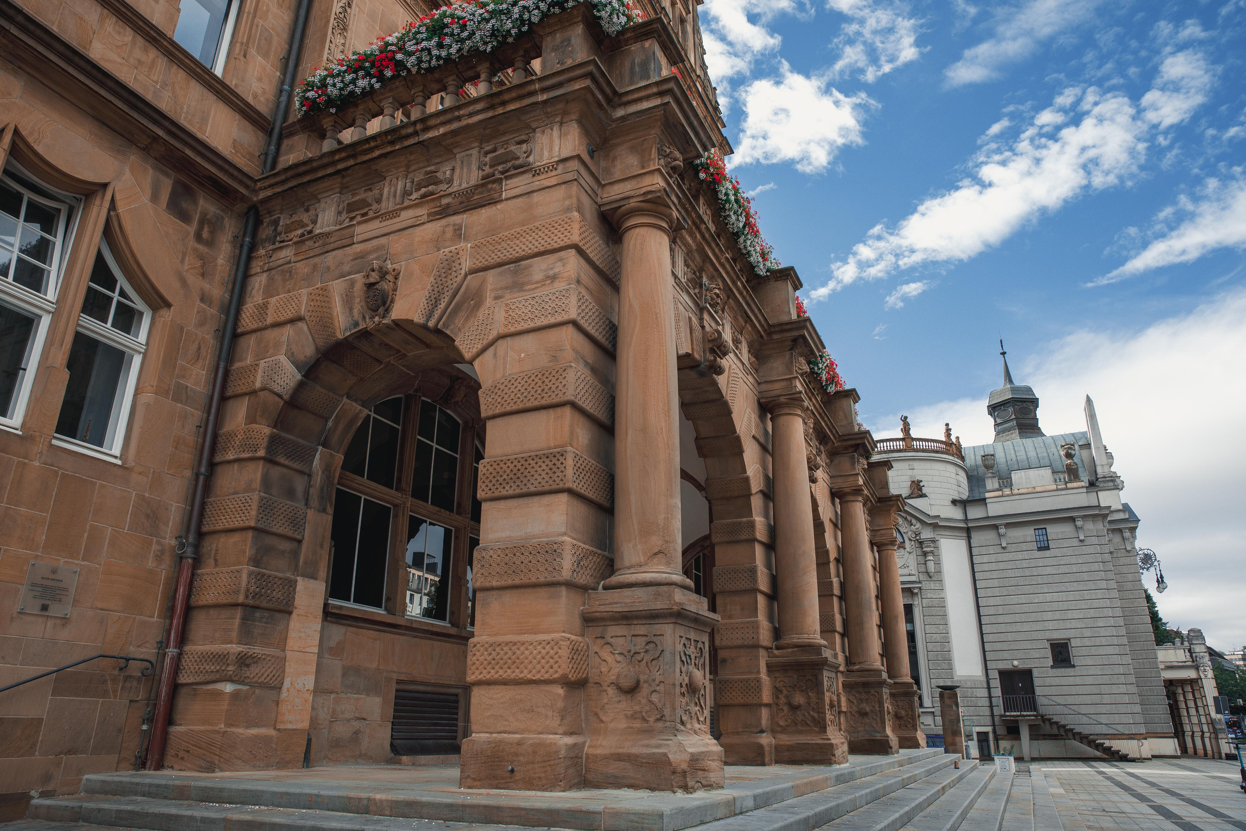 Standesamt Bielefeld Altes Rathaus – Natürliche Hochzeitsfotos & Emotionale Reportagen. Hochzeitsfotografin in Gütersloh | Authentische Hochzeitsreportagen | TK Photographie