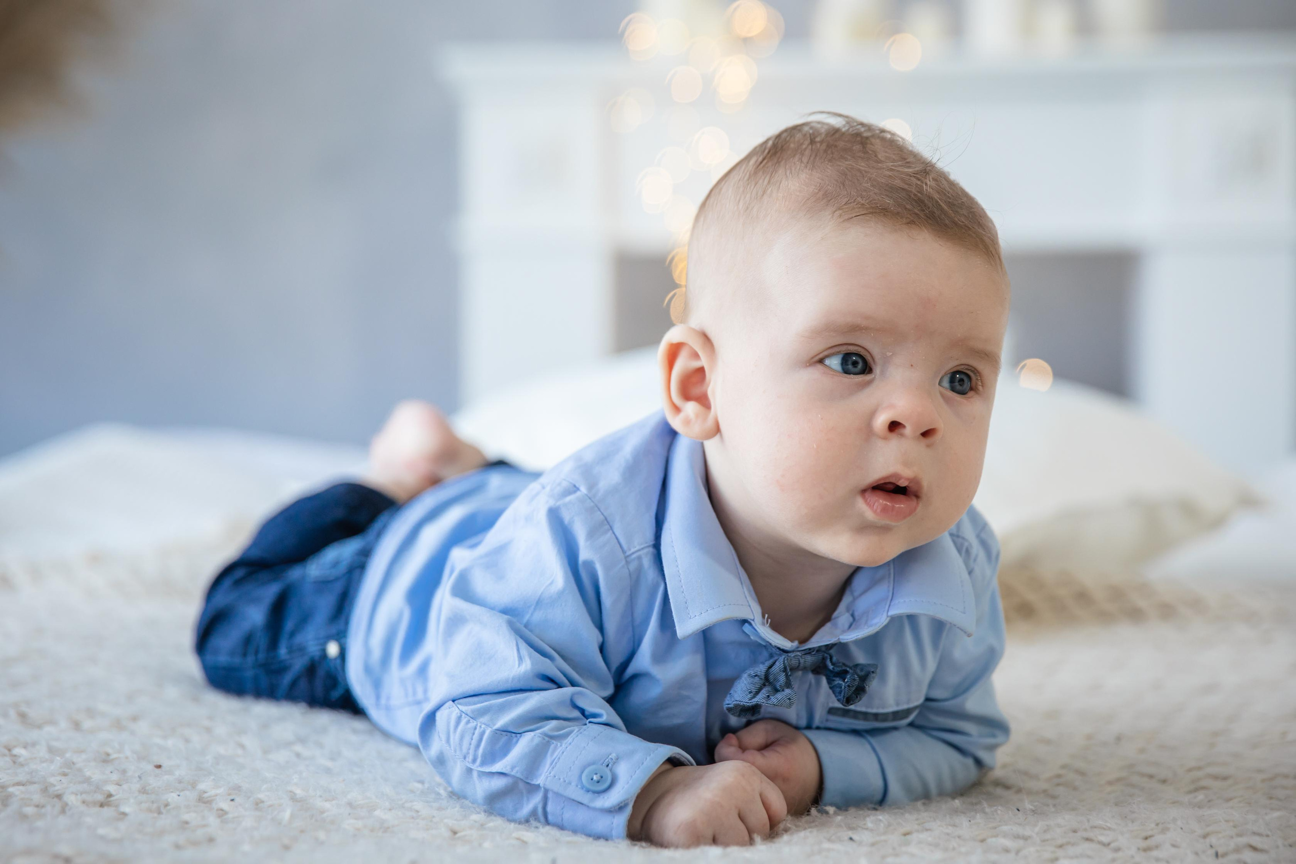 Familien Fotoshooting im Studio | Natürliche Familienfotografie Bielefeld. Hochzeitsfotografin in Gütersloh | Authentische Hochzeitsreportagen | TK Photographie
