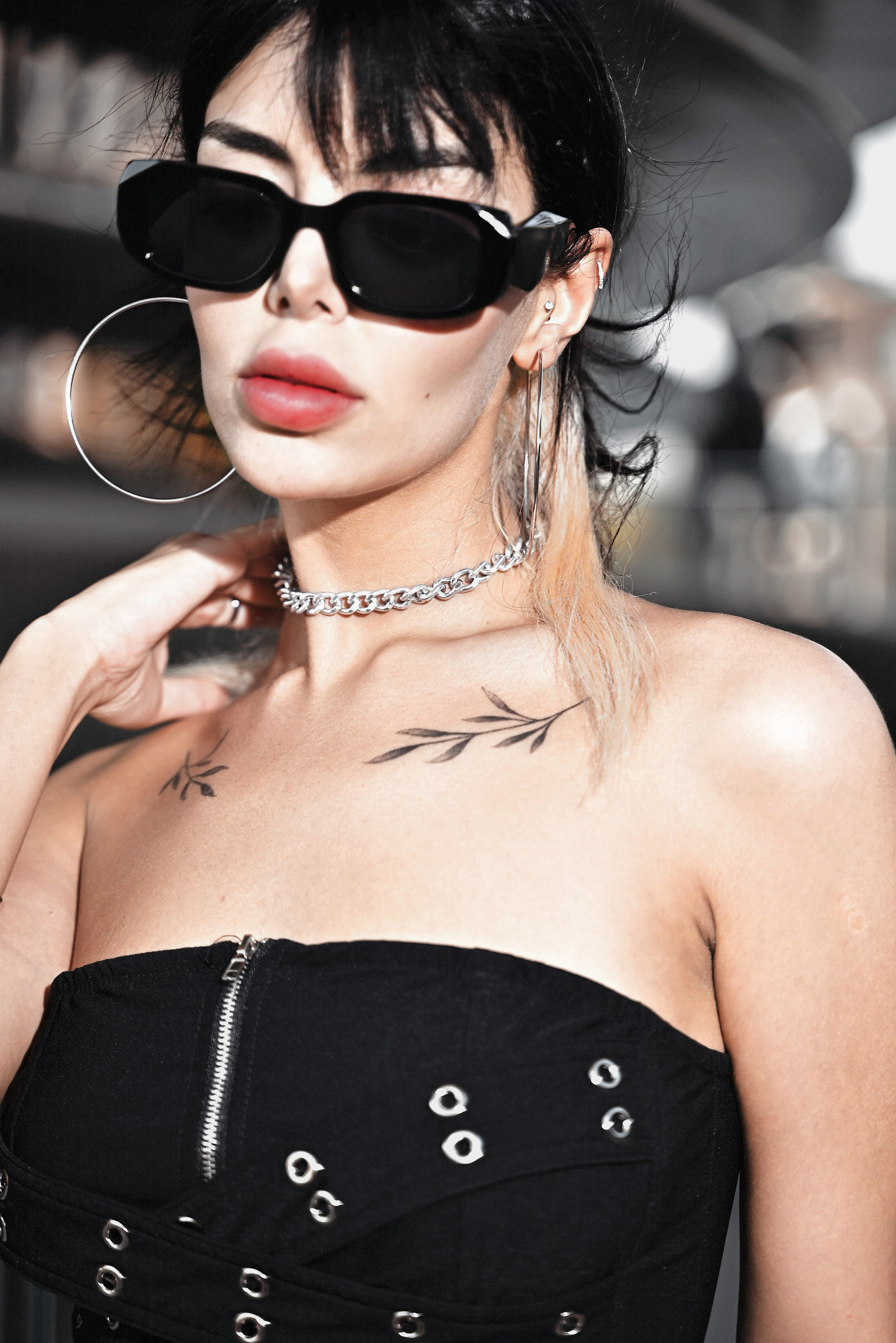 PORTRAIT WOMEN. Photographer and Reels Videomaker in Dubai Rita Dobro