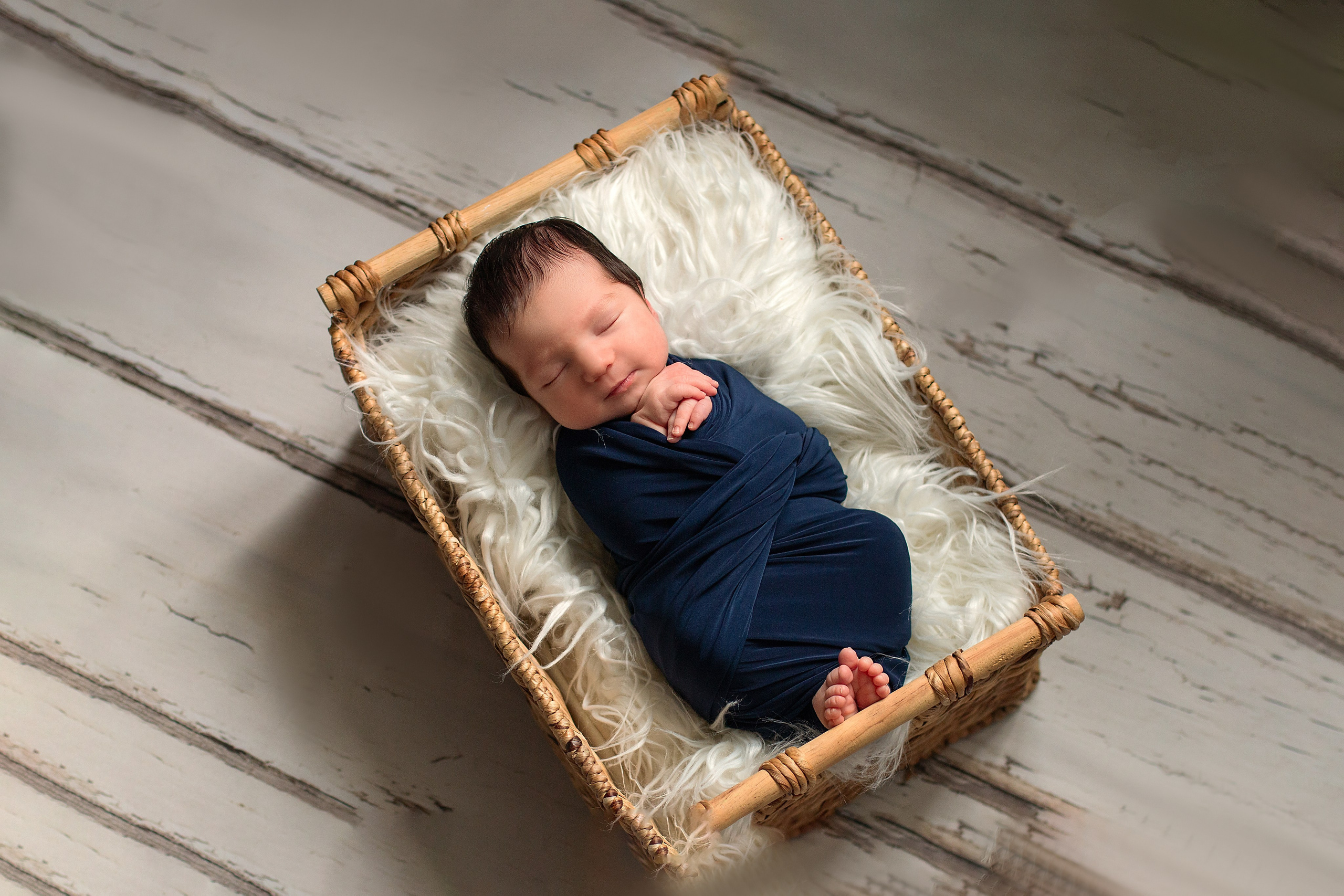 Newborn классическая. Детский и семейный фотограф в г. Бельцы