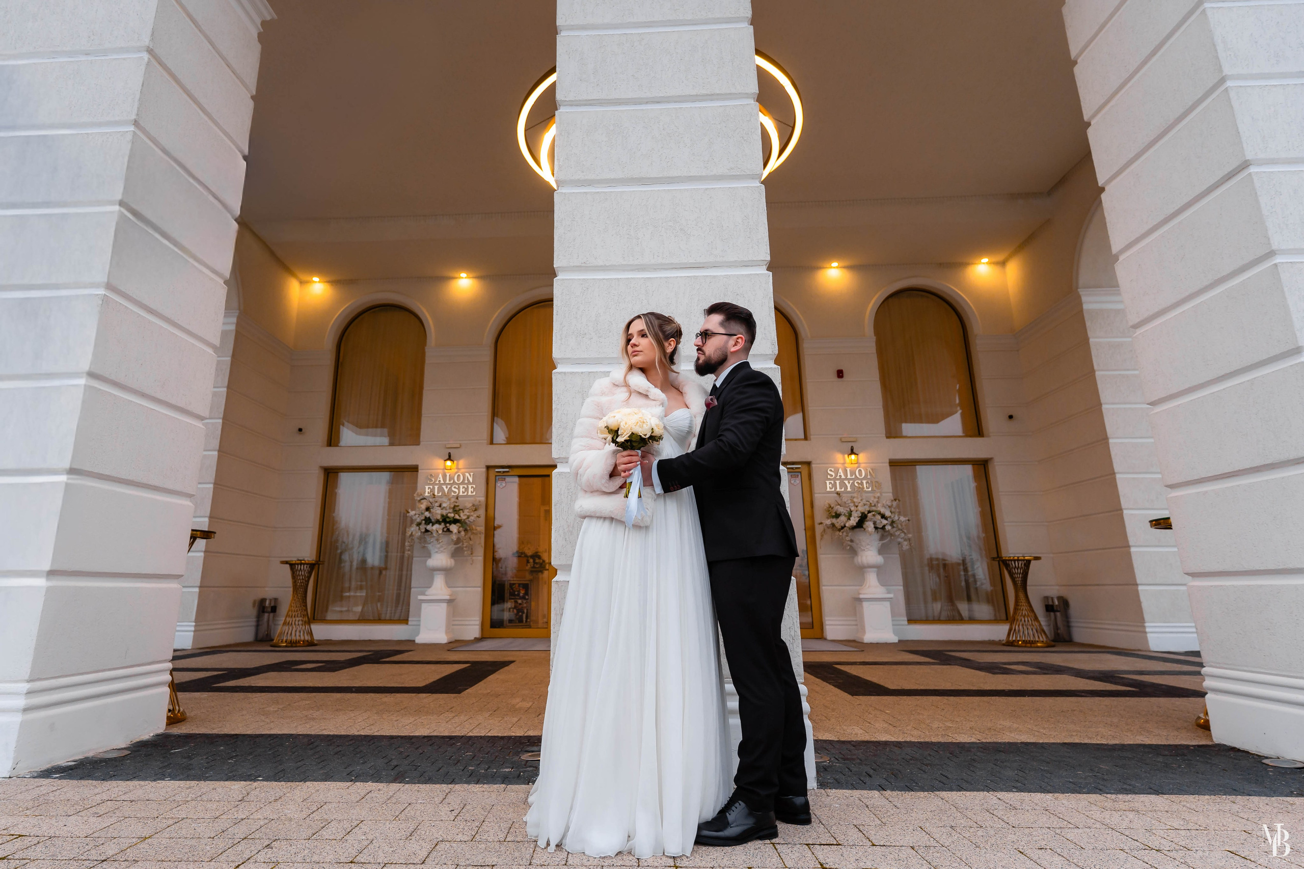 Constantin și Cătălina. MBT STUDIO