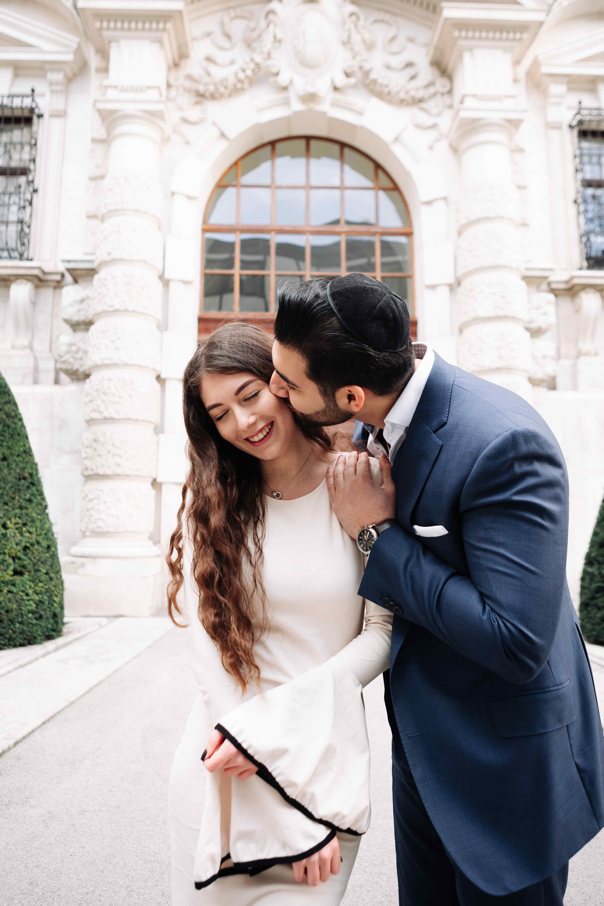 A LOVE STORY IN VIENNA. PHOTOGRAPHER IN ISRAEL