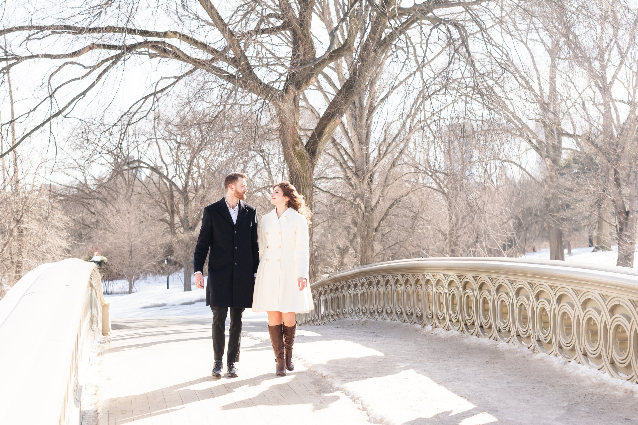 Winter Love in Central Park. Family, lifestyle, and commercial photography in New York and New Jersey