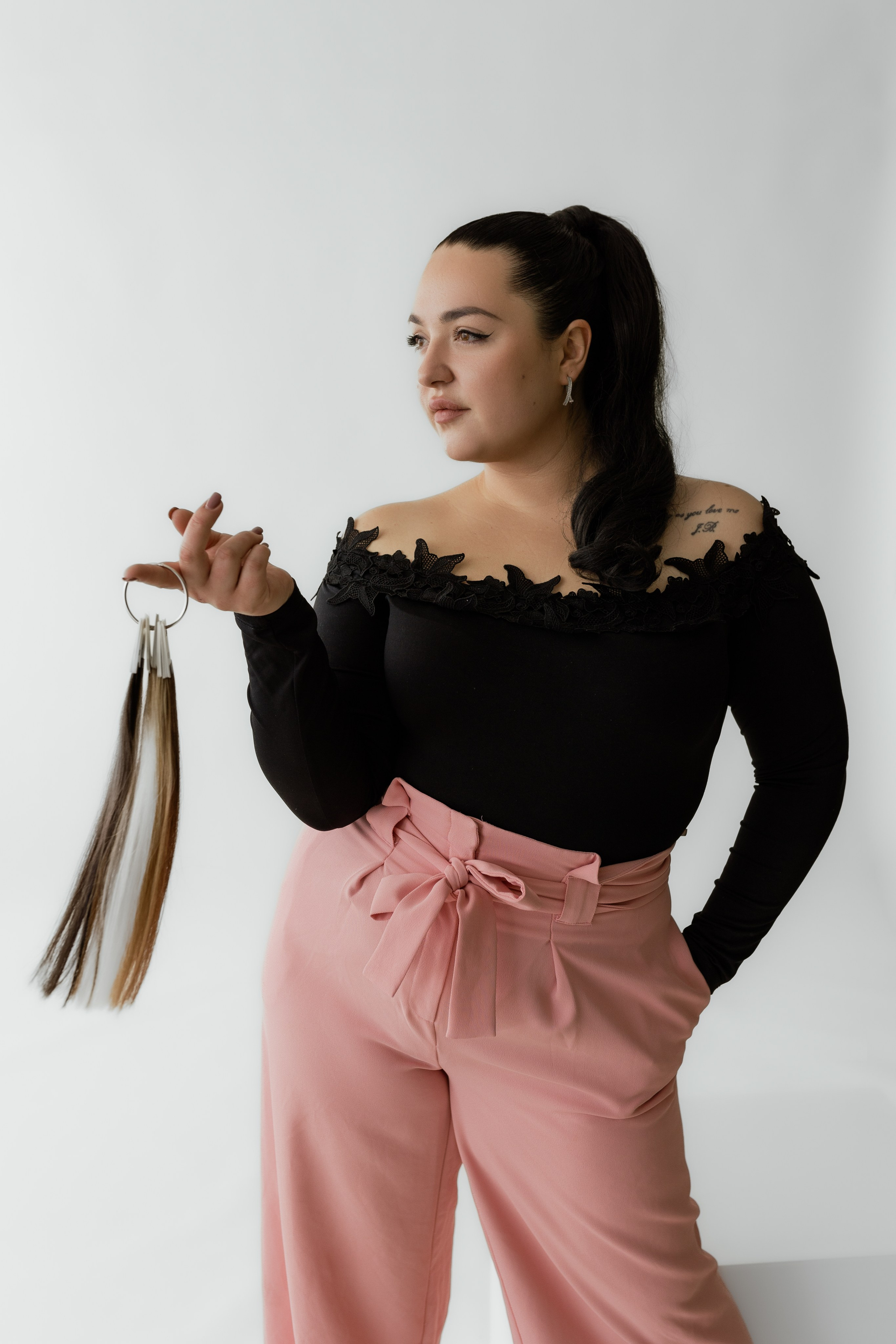 Viktorijos asmeninė, profesinė fotosesija fotostudijoje Marijampolėje