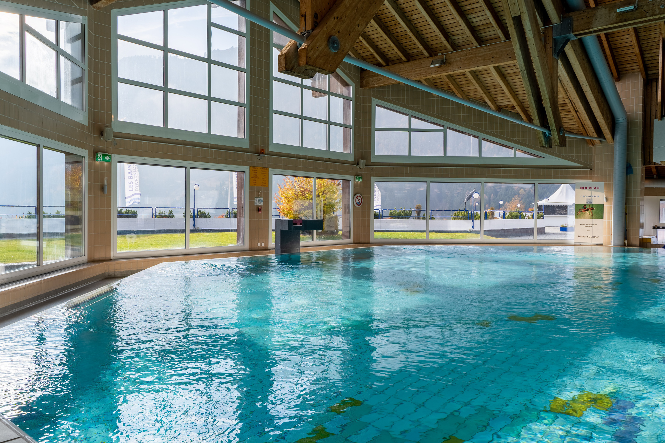 Les Bains d’Ovronnaz — Switzerland. Photo & Videos