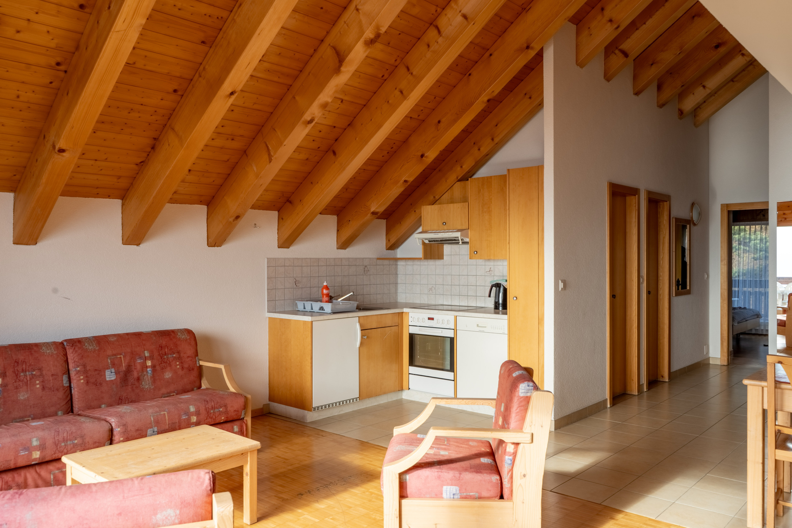 Les Bains d’Ovronnaz — Switzerland. Photo & Videos