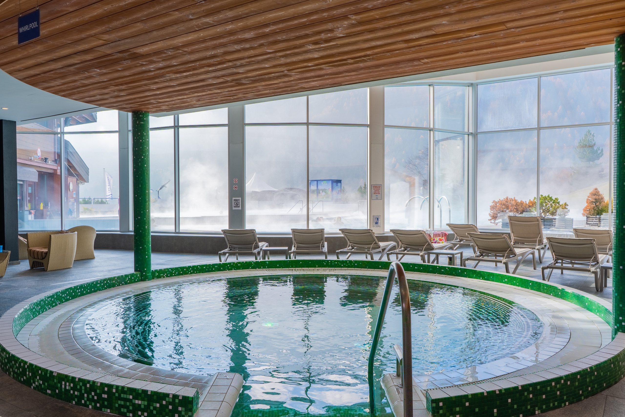 Les Bains d’Ovronnaz — Switzerland. Photo & Videos