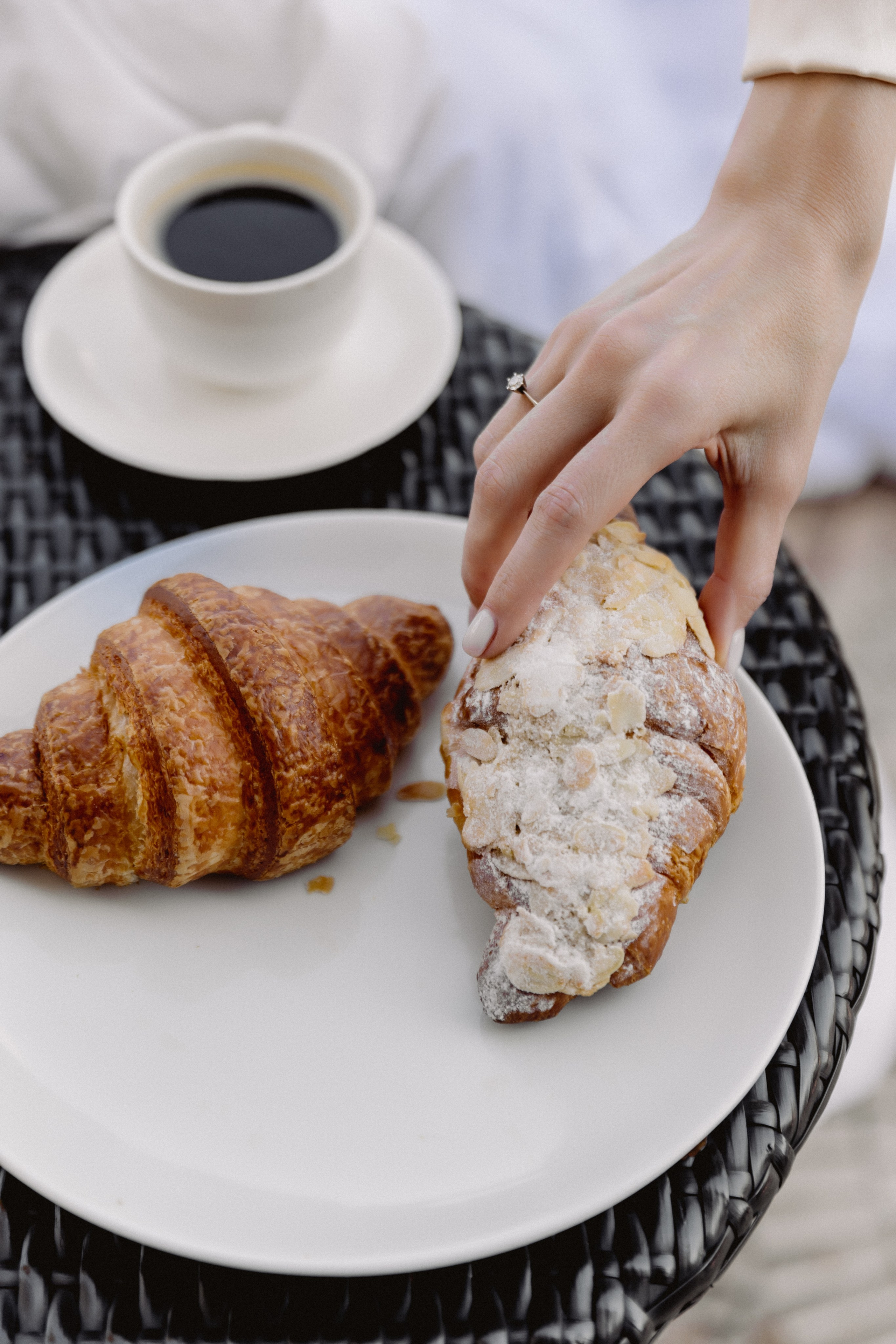 Alexandra & Koba. Photographer Anna Nazarenko