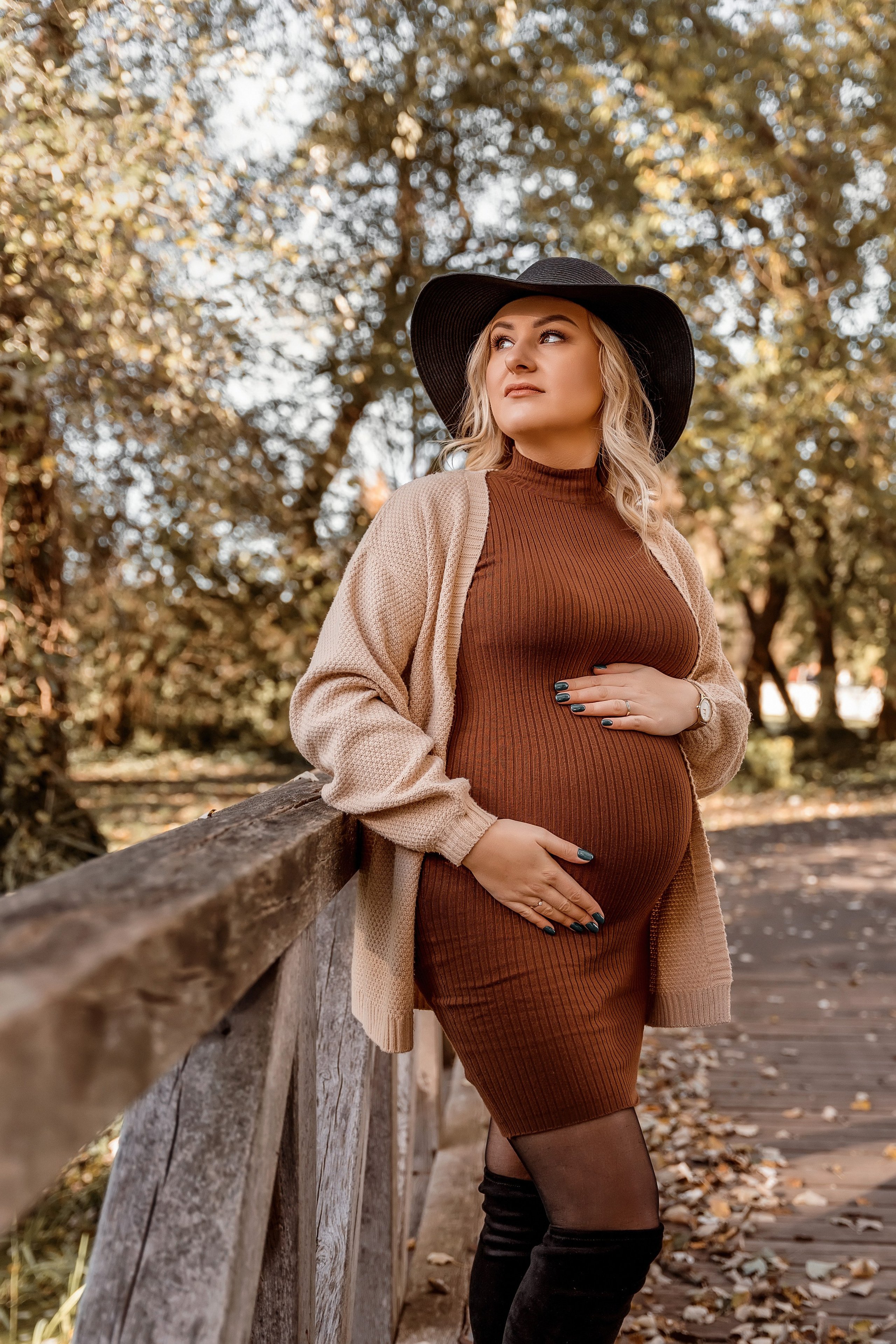 Babybauch-Shooting. Kinder- und Familienfotograf in  Sachsen-Anhalt Svetlana Glassl