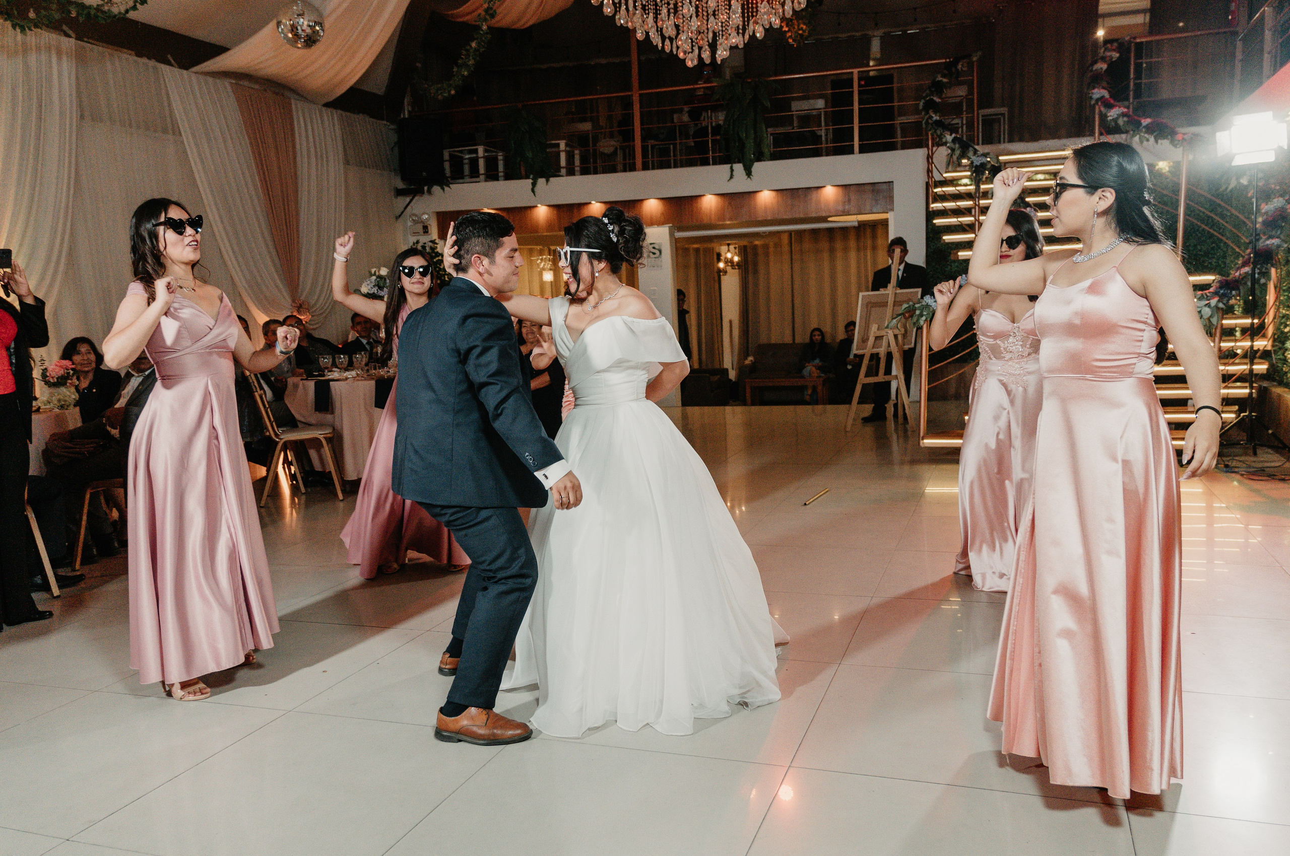 ALEJANDRA + RODRIGO BODA RELIGIOSA. Studio KVTA | Fotografía y Video de Bodas en Arequipa