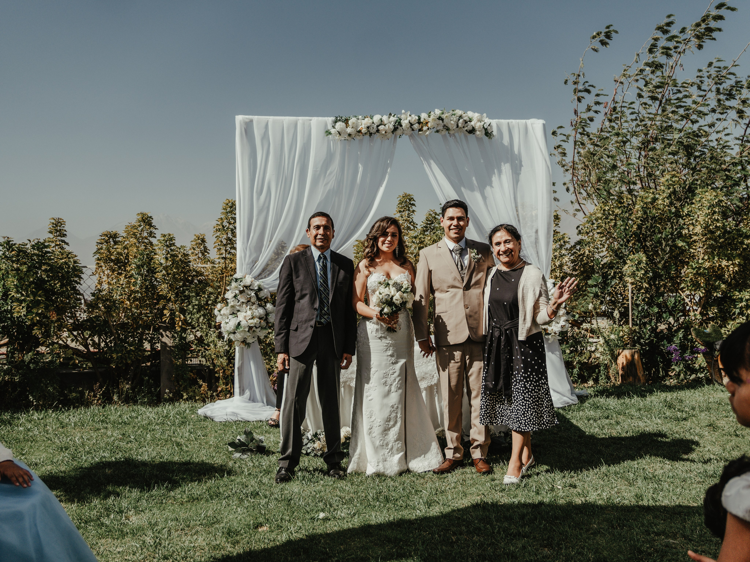 CARLA Y MARIO BODA RELIGIOSA. Studio KVTA | Fotografía y Video de Bodas en Arequipa