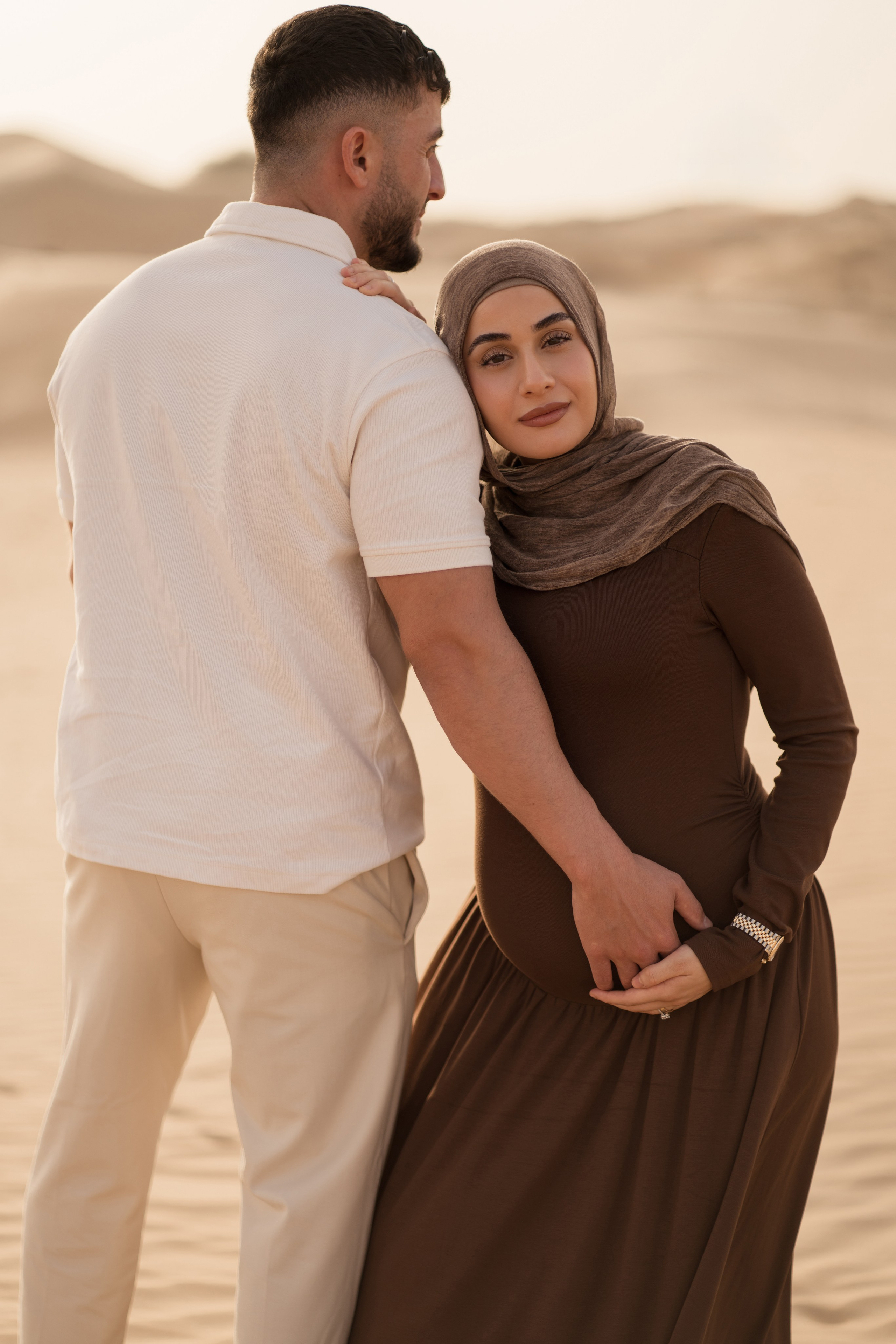 Whispers of love. Angela Iakovleva — Family Photographer in Dubai