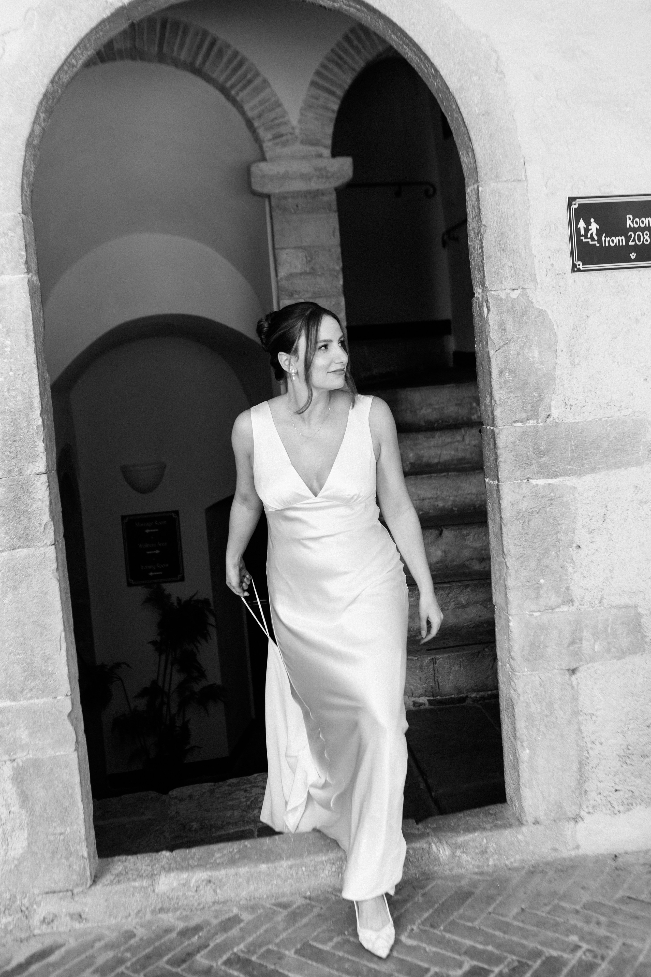 Wedding photographer Italy Rome, Tuscany, Lake Como, Sicily, Puglia. Wedding Photographer Rome Tuscany Como Sicily Puglia Amalfy Italy- Oksana Savenchuk