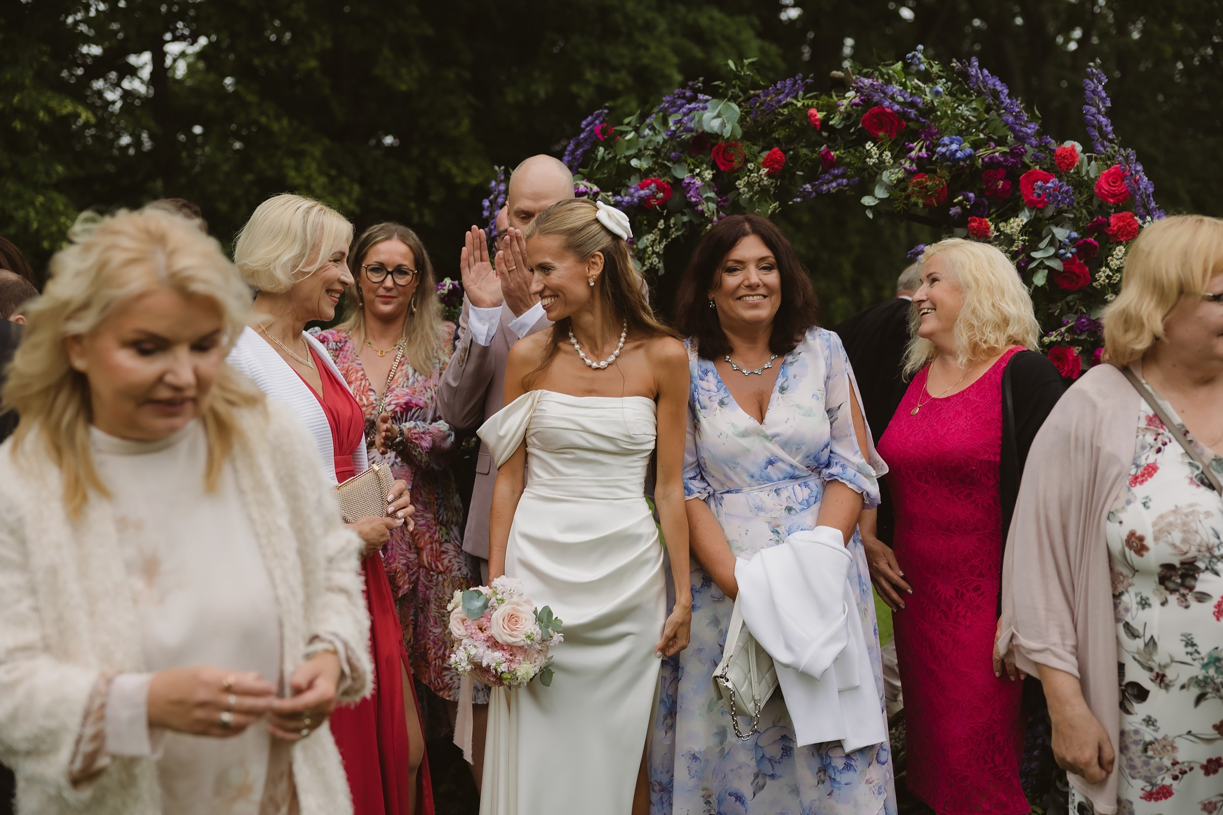 Justė ir Henrikas | Lietingos jaukios vestuvės Palangoje. Vestuvių ir šeimų fotografė Lena Bondarenko / belove photo