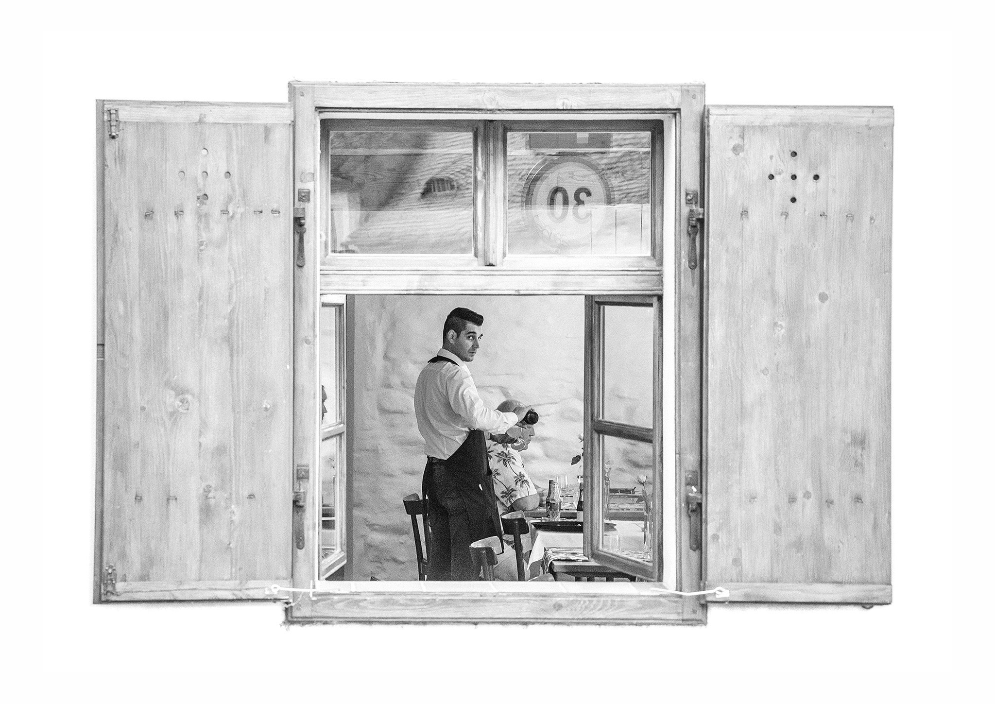 Street and Urban. Photography by Mircea Maieru