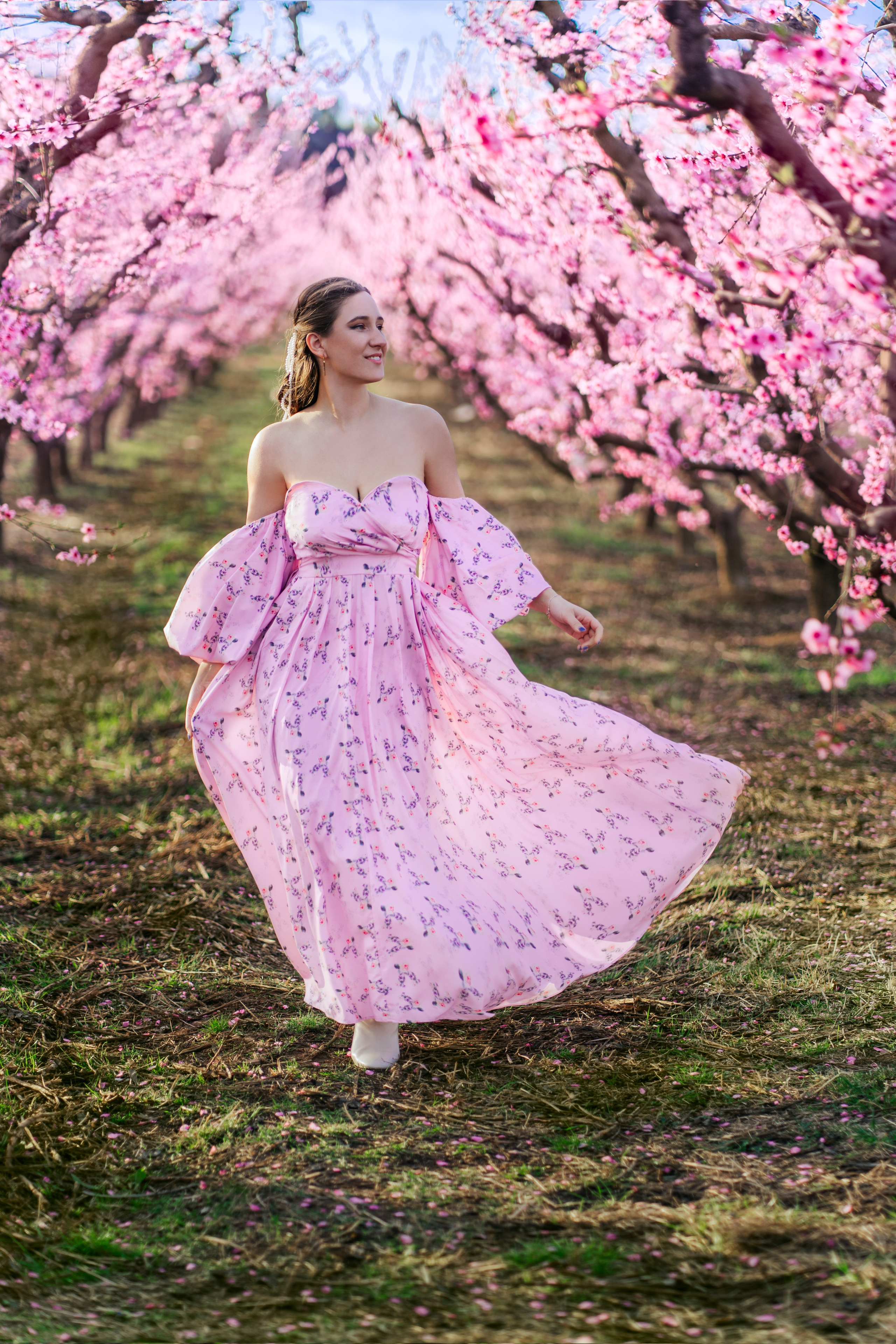 Barcelona Wow Dress Photoshoot Ideas — Photographer in Barcelona Spain