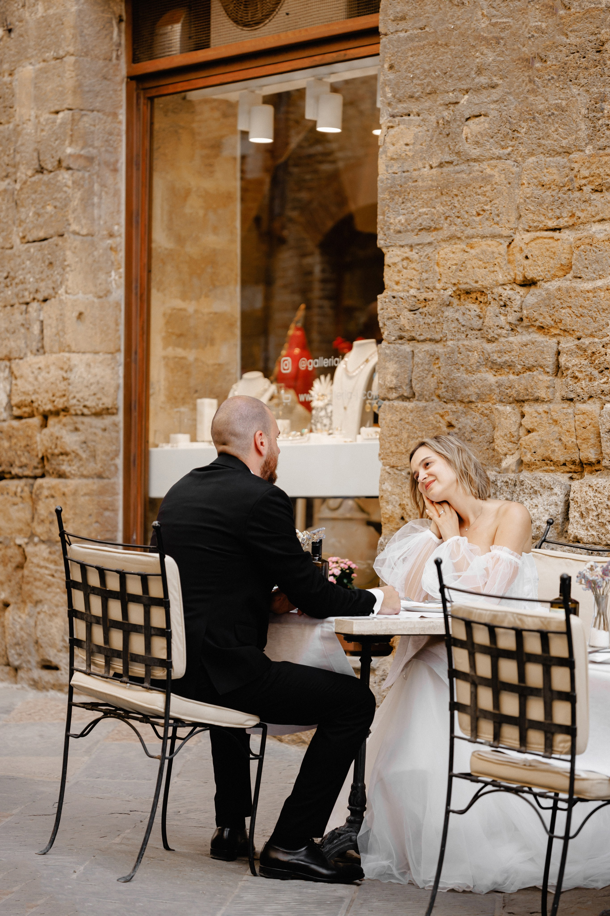 destination wedding photographer NOR Weddings, cinematic wedding videographer in Italy, romantic elopement in the Dolomites, luxury wedding in Tuscany captured by NOR Weddings, Mallorca wedding photography with natural light, documentary wedding videography in Spain, Lake Como wedding photographer timeless elegance, Venice destination wedding video cinematic love story, fotograf nuntă România NOR Weddings, videograf nuntă în România stil documentar și editorial, nuntă în peisaje naturale Dolomiți Italia, adventure elopement photography in the Alps, elegant wedding moments in Tuscany vineyards, nuntă romantică în Mallorca fotograf profesionist, emotional wedding vows Lake Como videography, fashion-forward bridal portraits Italy wedding, sunset ceremony in Spain cinematic visuals, couple session in Venice romantic wedding style, colorful wedding decor in Romanian countryside, artistic wedding visuals by NOR Weddings