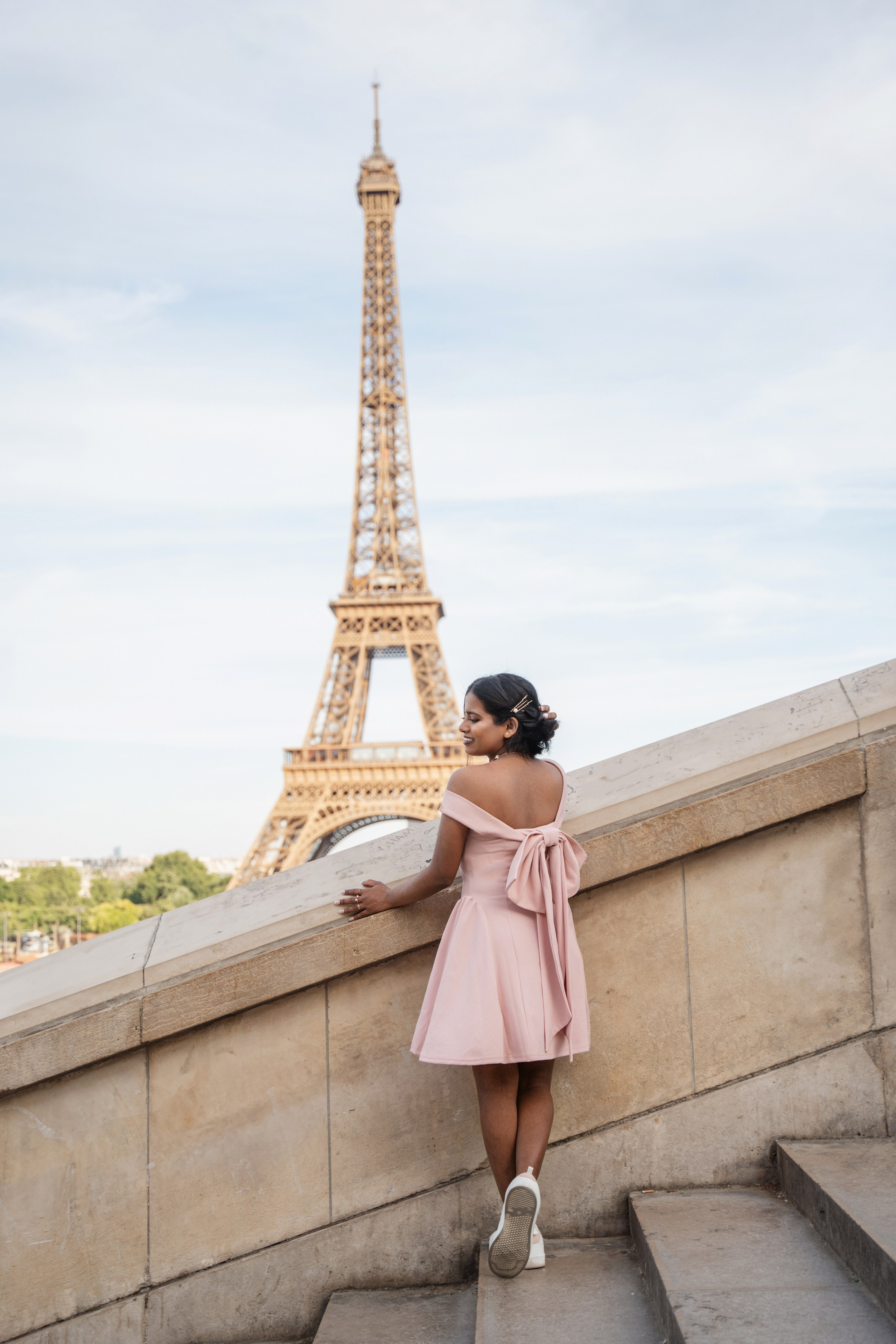 Richa (1 hour). Photographer in Paris|Solo and groups, portraits & content, couples photo-shoot in Paris at the best locations