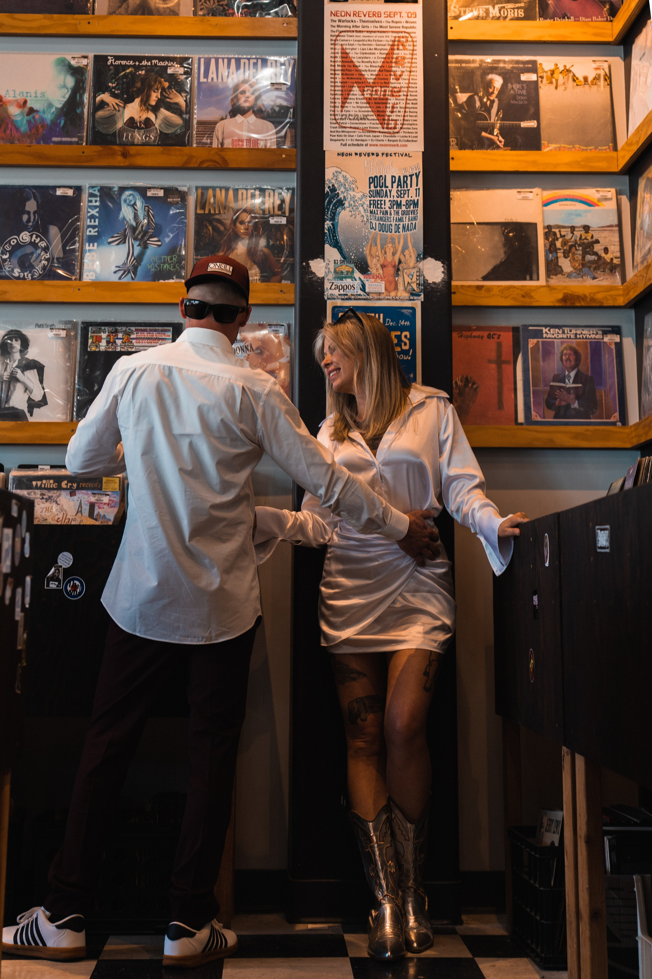 E&E. Wedding & elopement photographer Viktoriya Kravtsov. Las Vegas