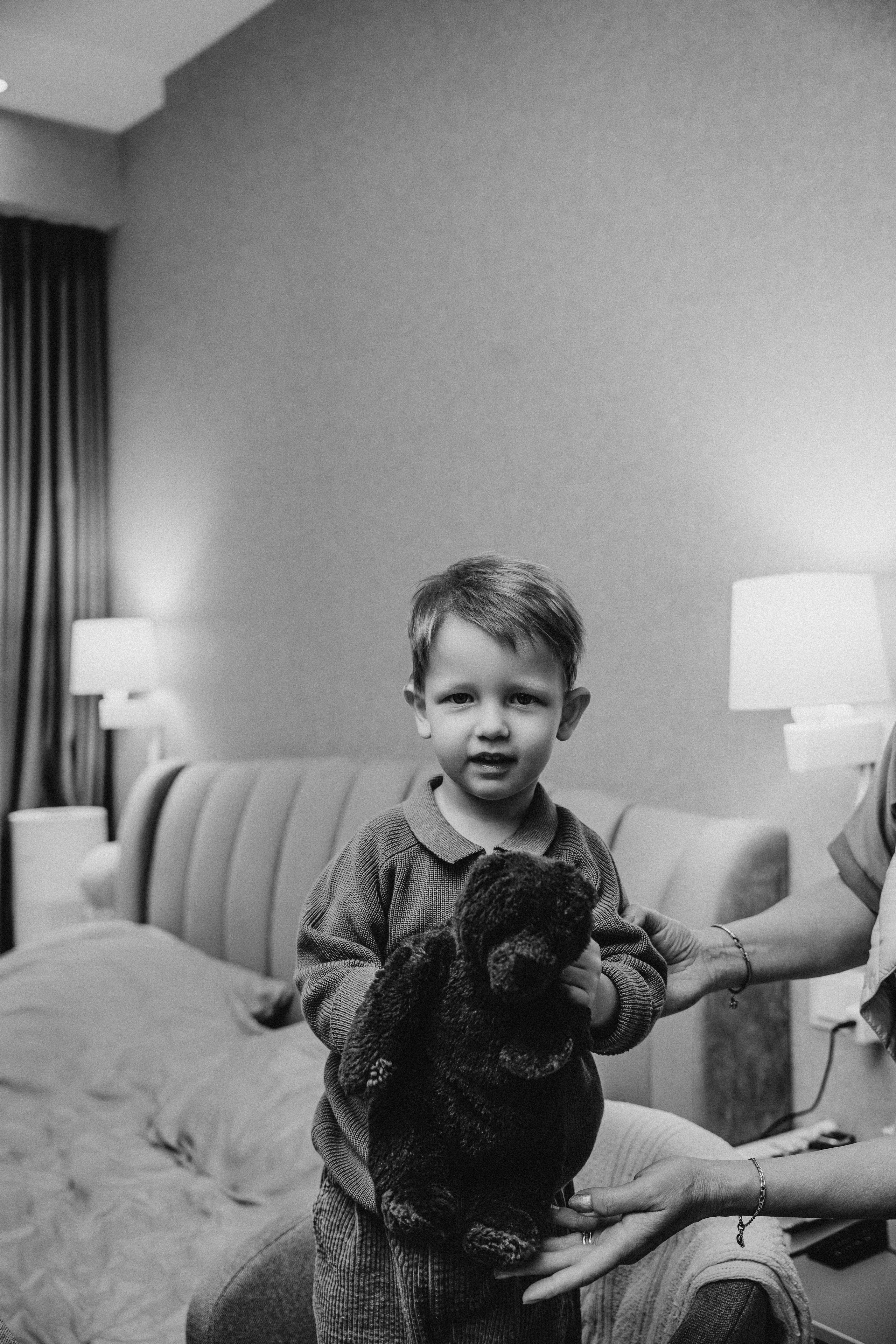 Семейная фотосессия в Батуми в квартире. Портретный и свадебный фотограф в Батуми Валерия Азаренко