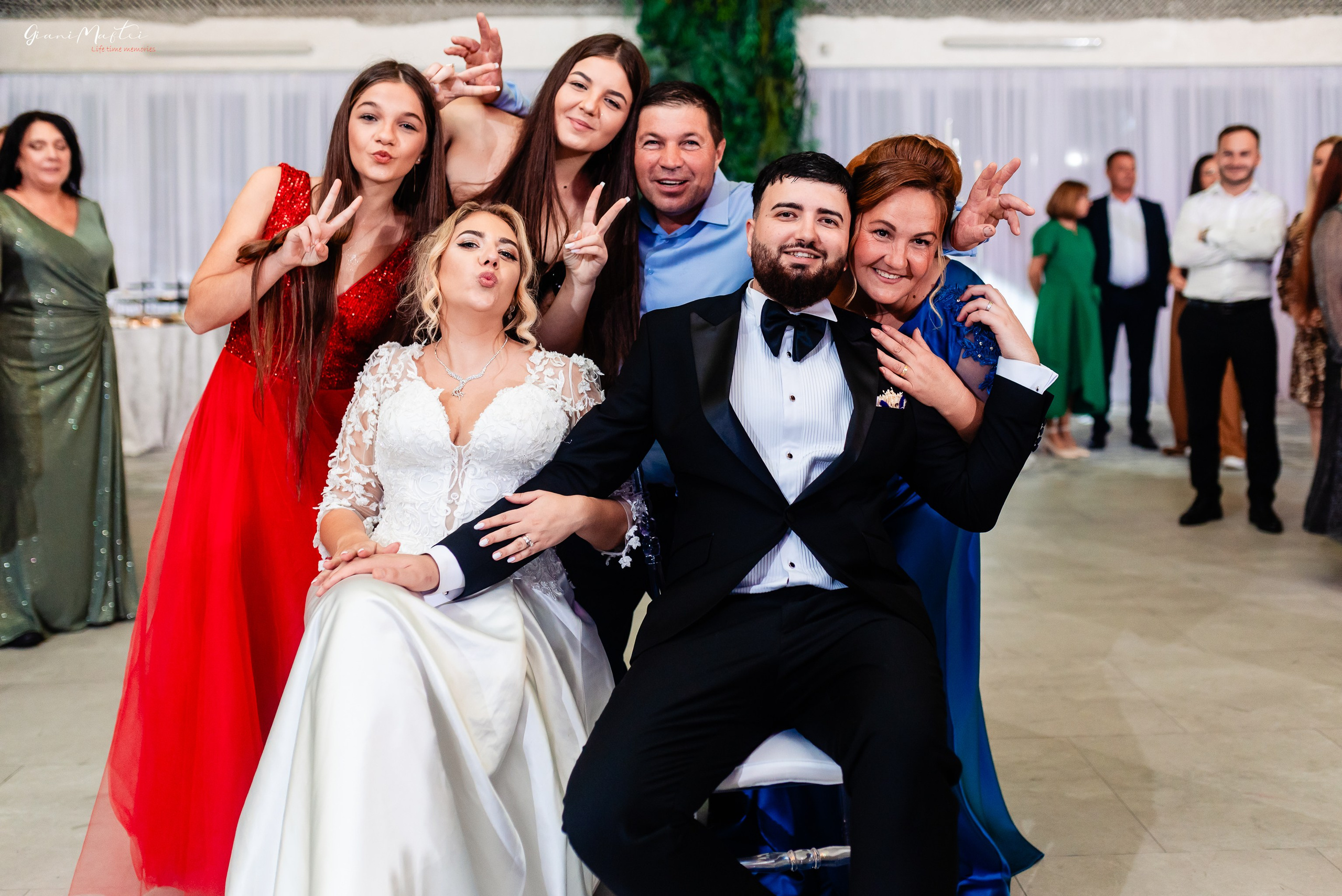 Robert & Andreea. Giani Maftei