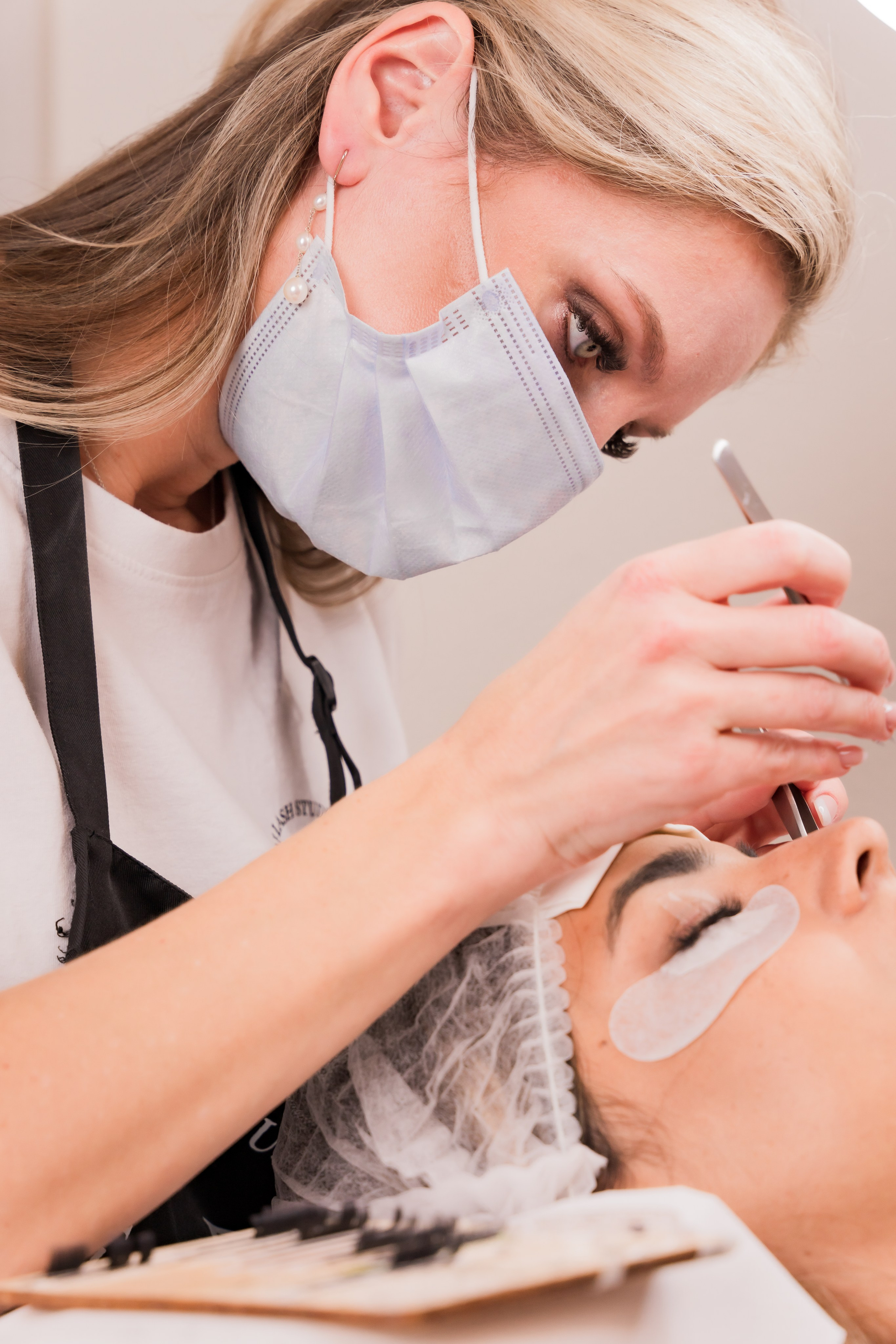 Personal Branding. Photographer in Zurich – Weddings, Portraits & Event Photography | Anetta Damm