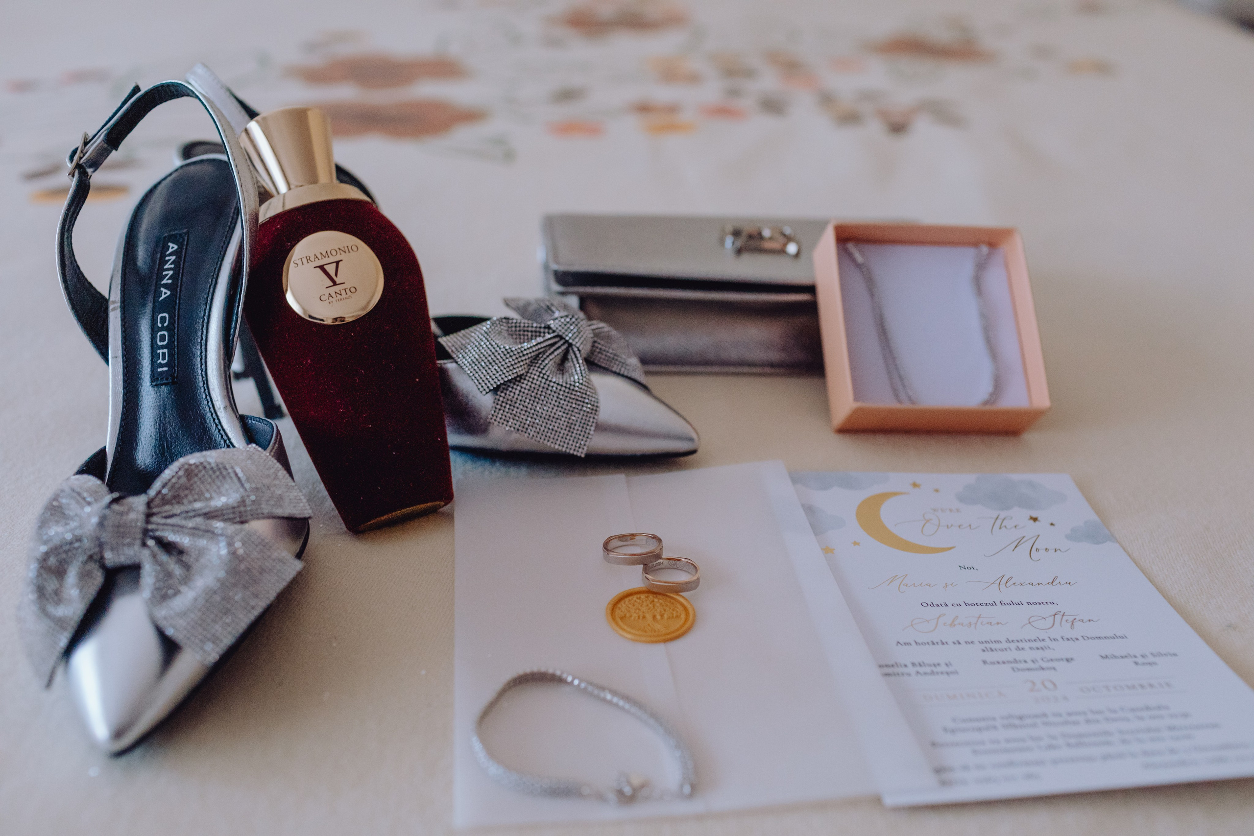 Alexandru & Maria. Wedding & couple photographer from Romania Rut Vetan