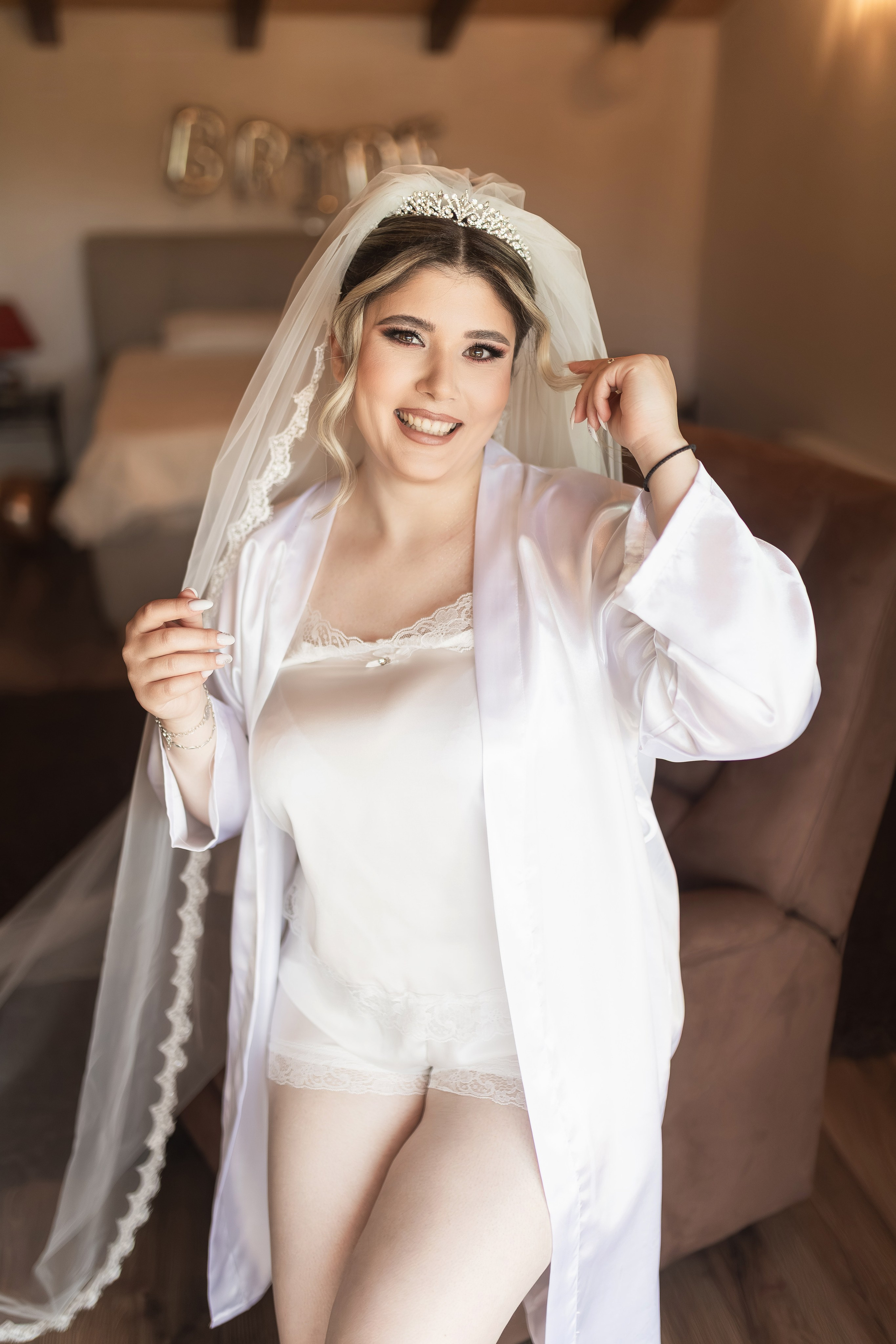 Oana & Andrei. Vlad Aconstantinesei Photographer